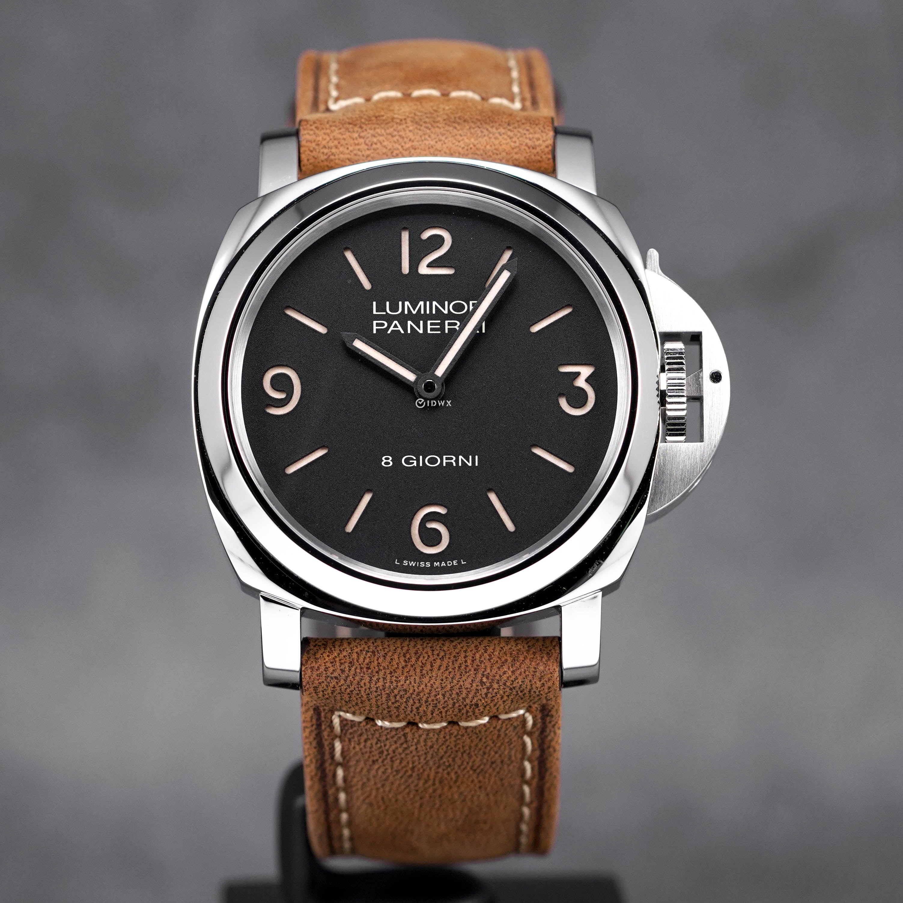 PANERAI LUMINOR 44MM BASE 8 GIORNI PAM 914 BLACK DIAL (2023) - OMNILUXE