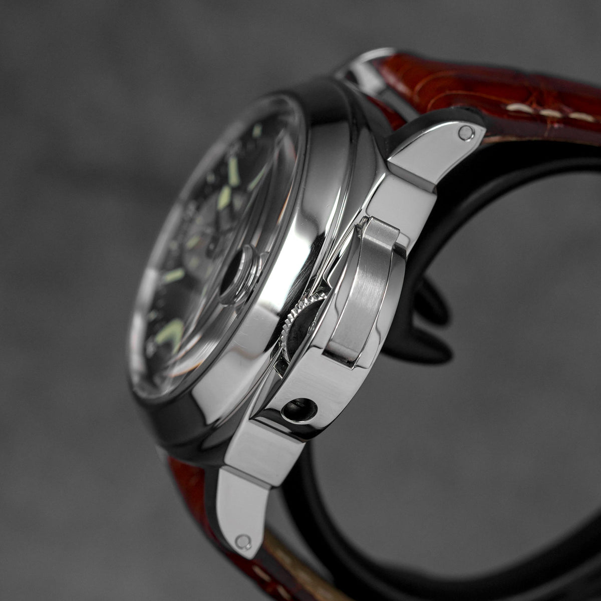 LUMINOR GMT 44MM BLACK DIAL PAM 88 (2012)