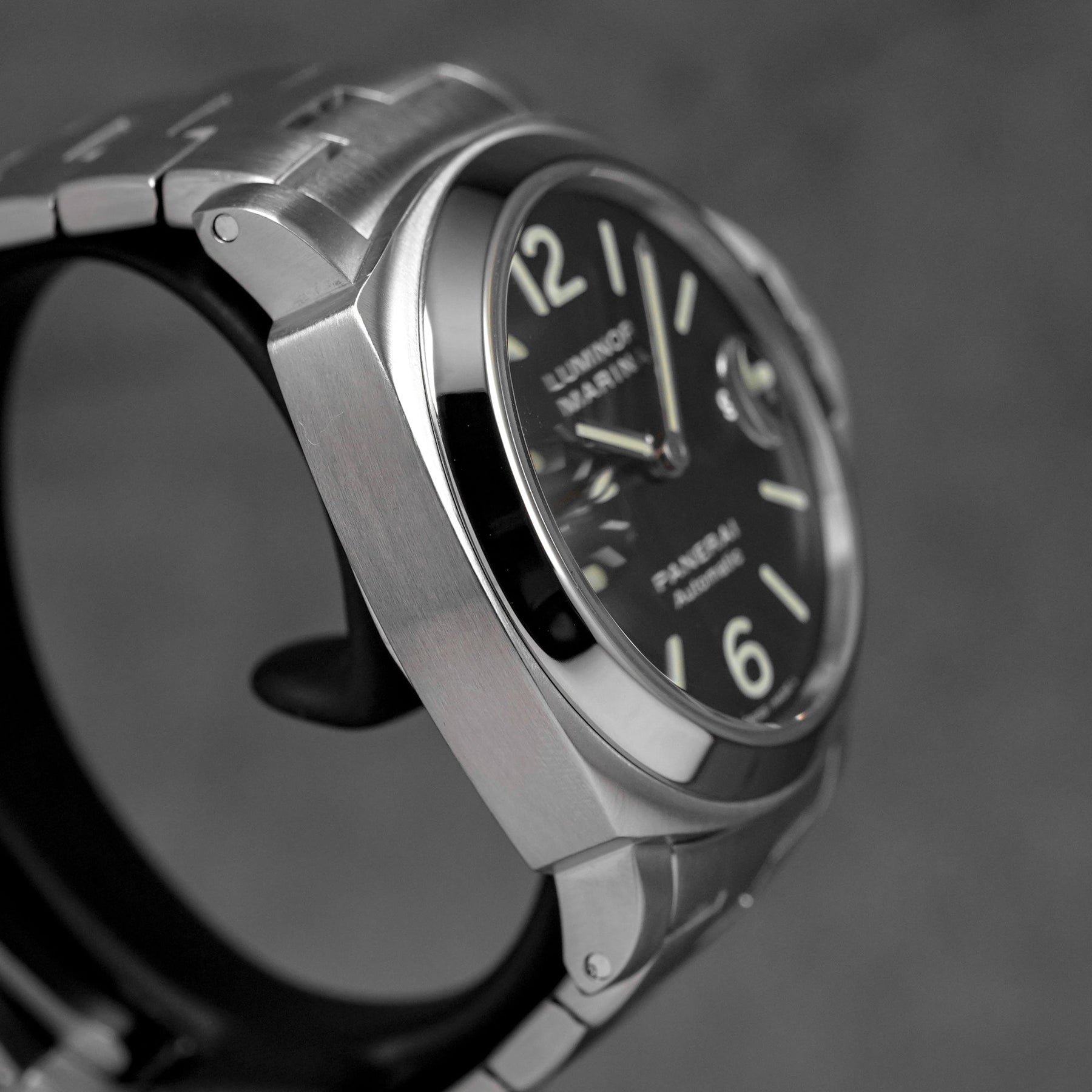 LUMINOR MARINA 44MM BLACK DIAL PAM 299 (WATCH ONLY)
