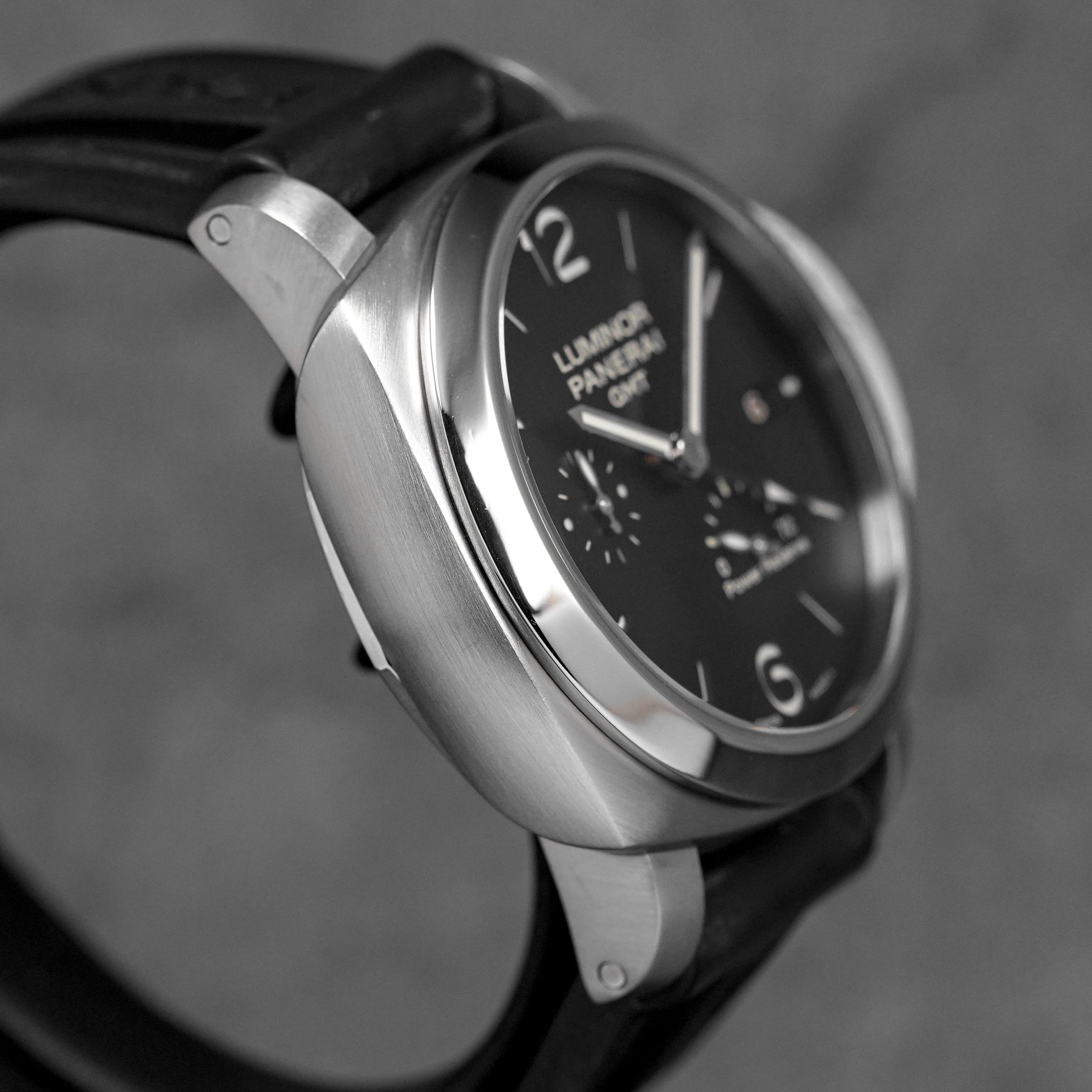 harga panerai luminor pam 321