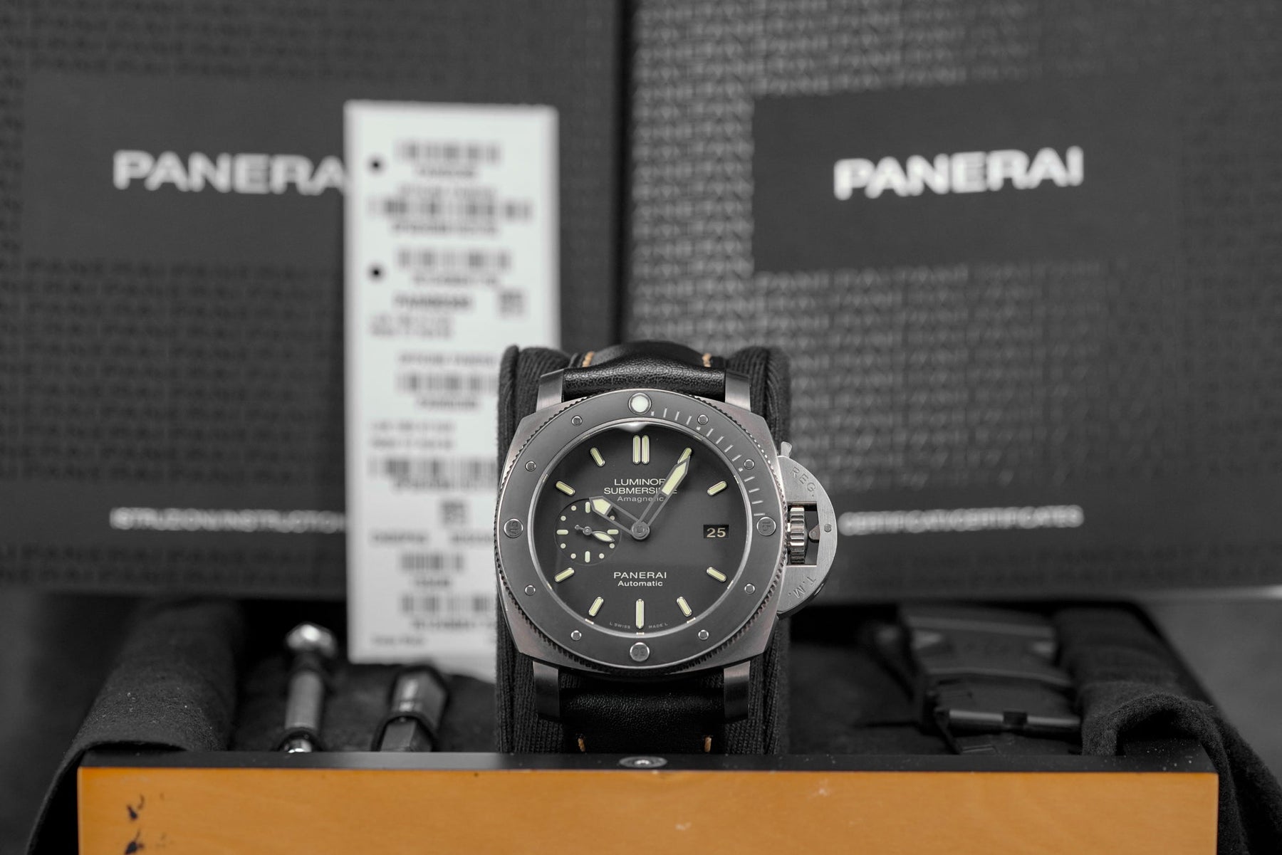 harga panerai luminor pam 389