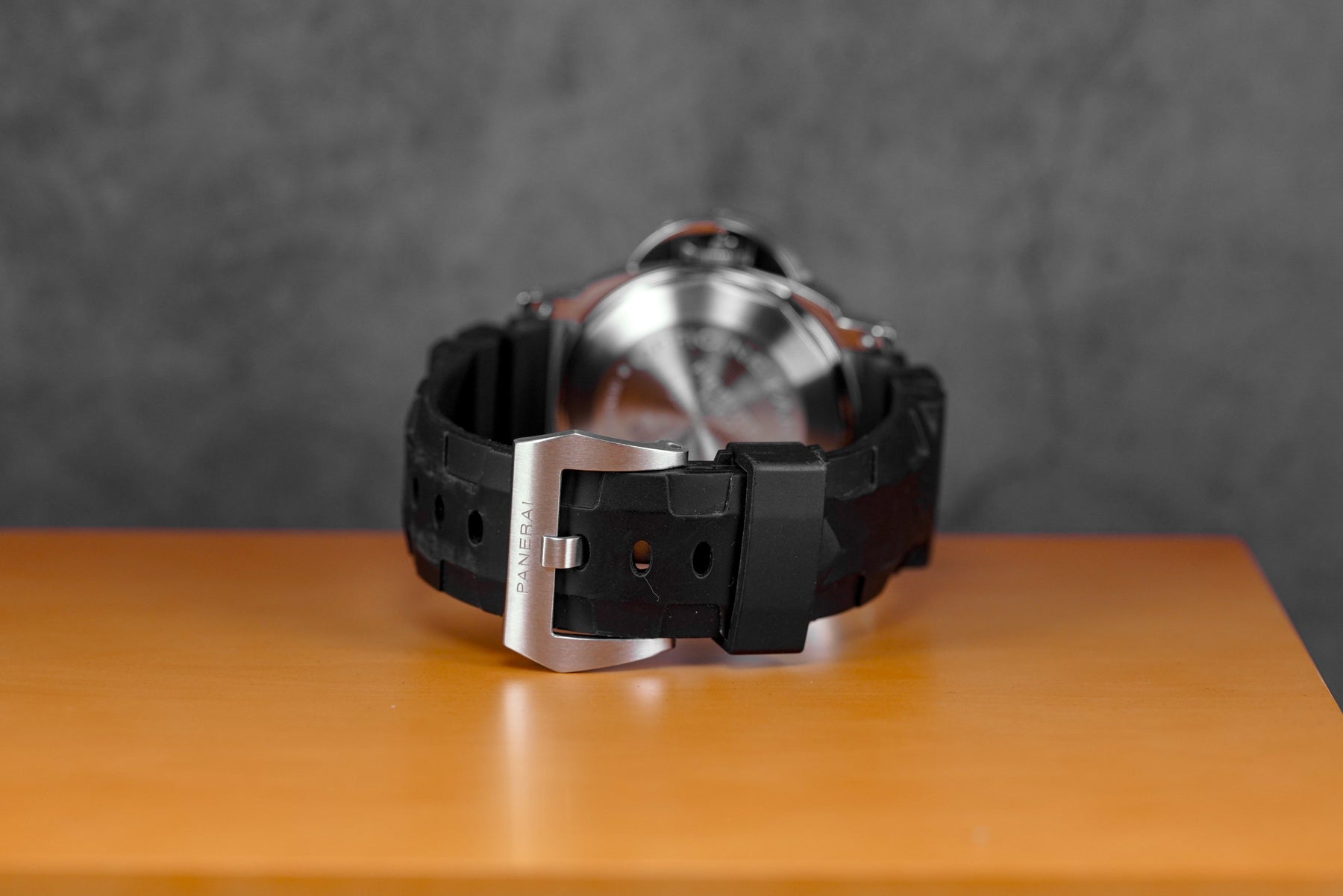 LUMINOR POWER RESERVE 44MM BLACK DIAL PAM 90 (2011)