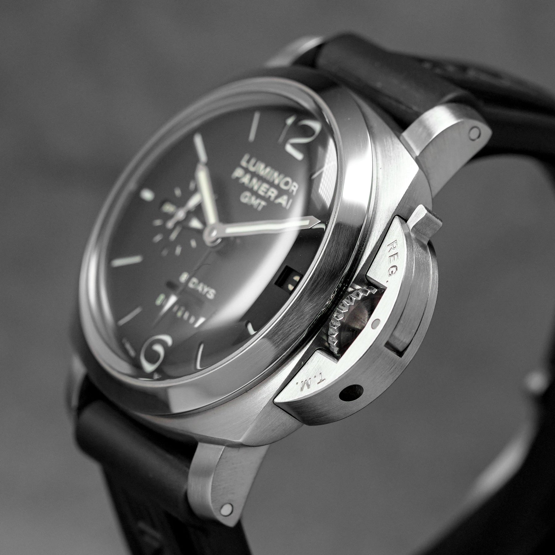 harga panerai pam 233