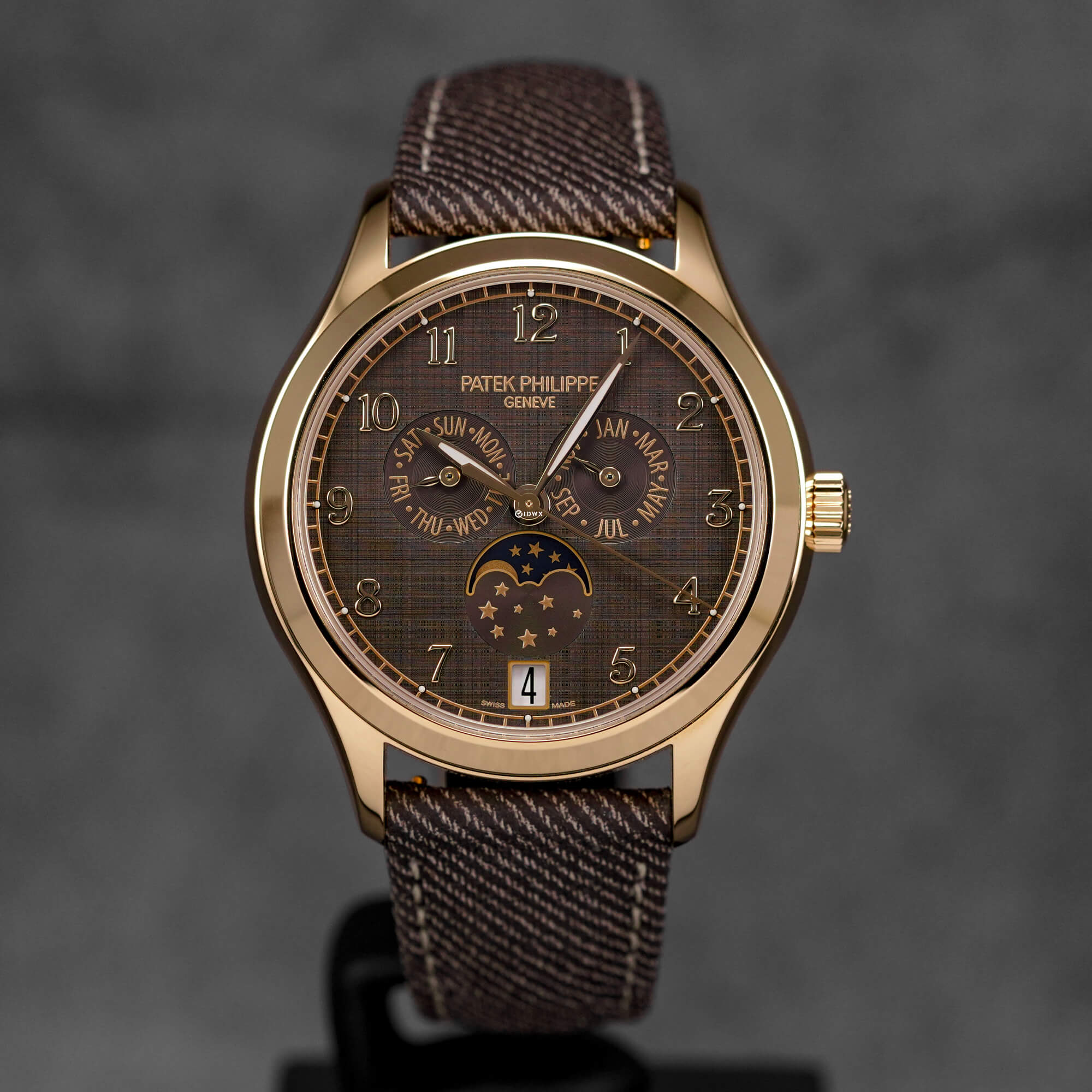 PATEK PHILIPPE COMPLICATIONS 4946R ROSEGOLD CHESTNUT DIAL (2026
