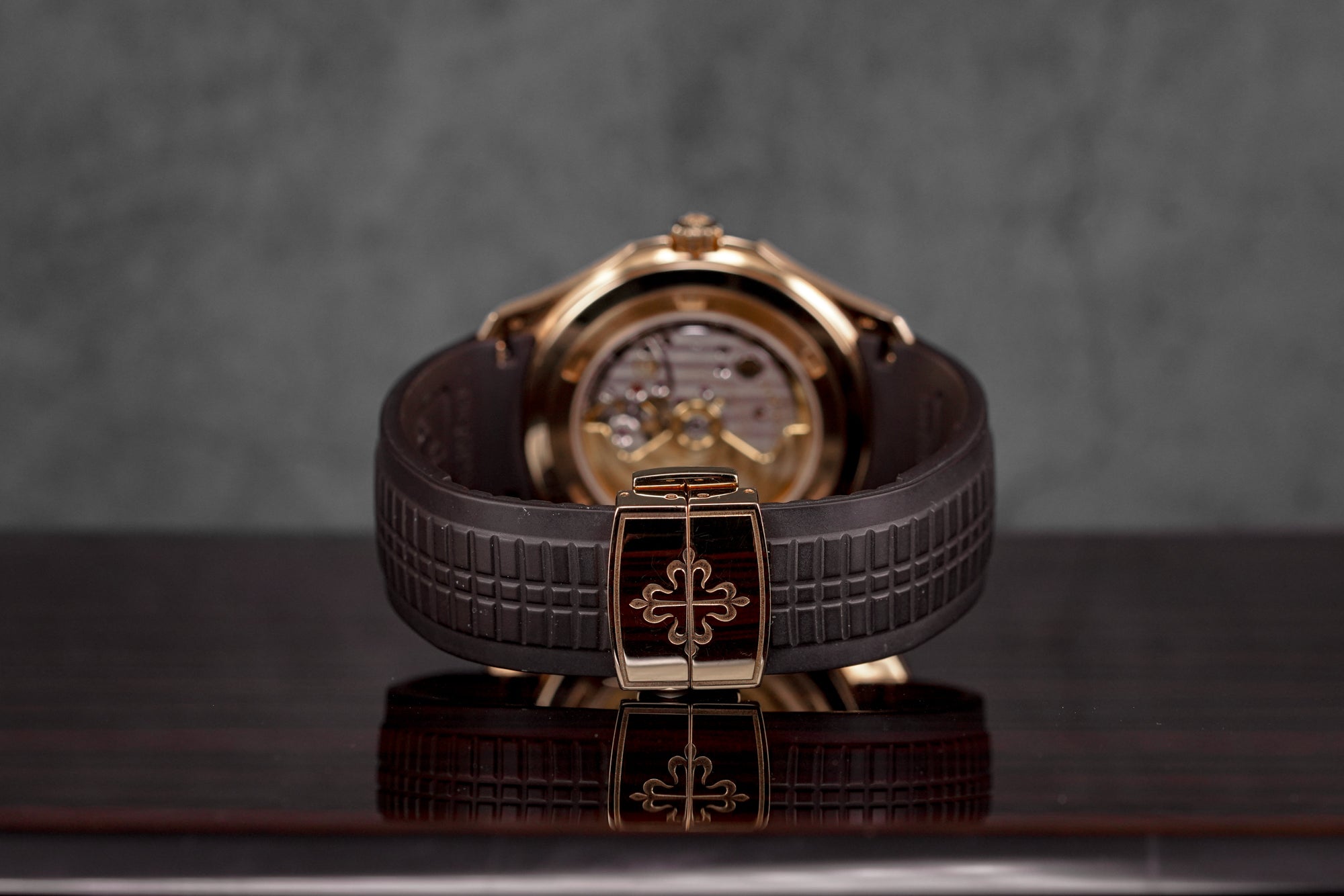 harga patek philippe aquanaut 5167r