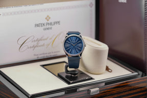 harga patek philippe calatrava 4997/200g