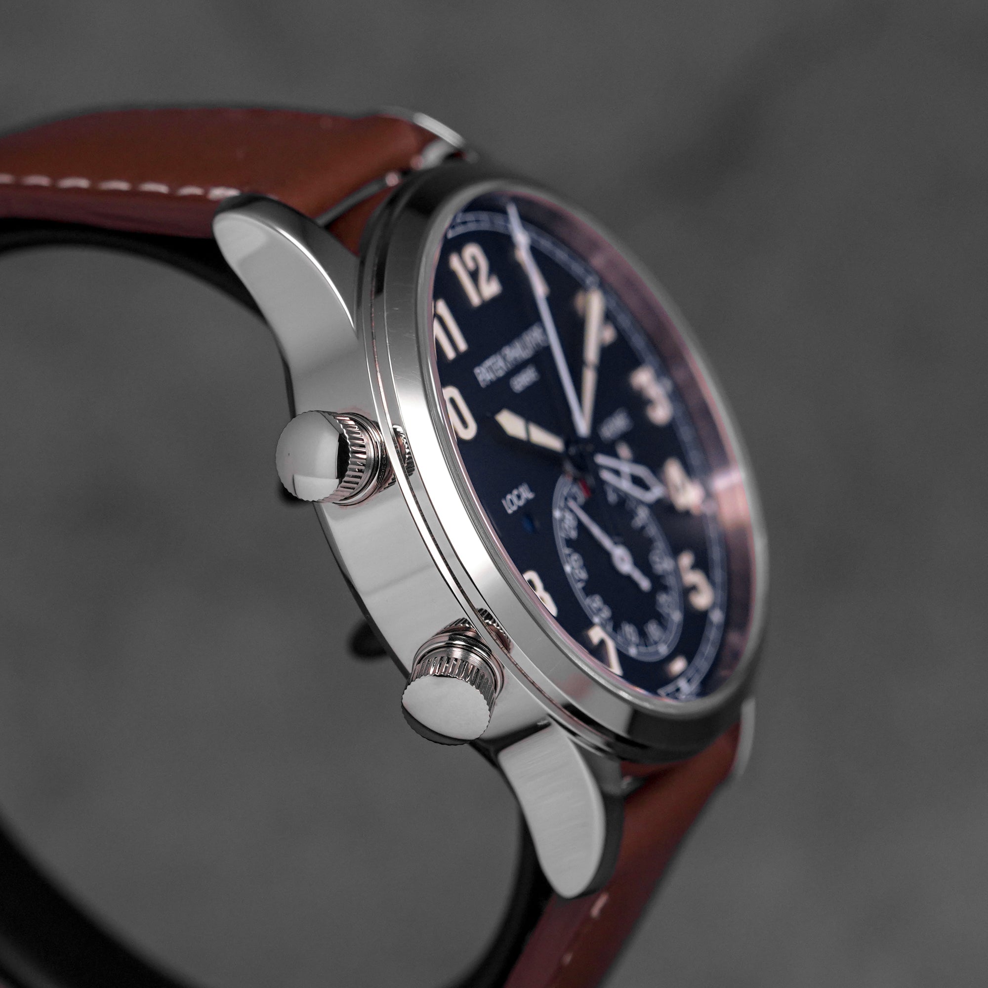 CALATRAVA PILOT TRAVEL TIME 5524G WHITEGOLD BLUE DIAL