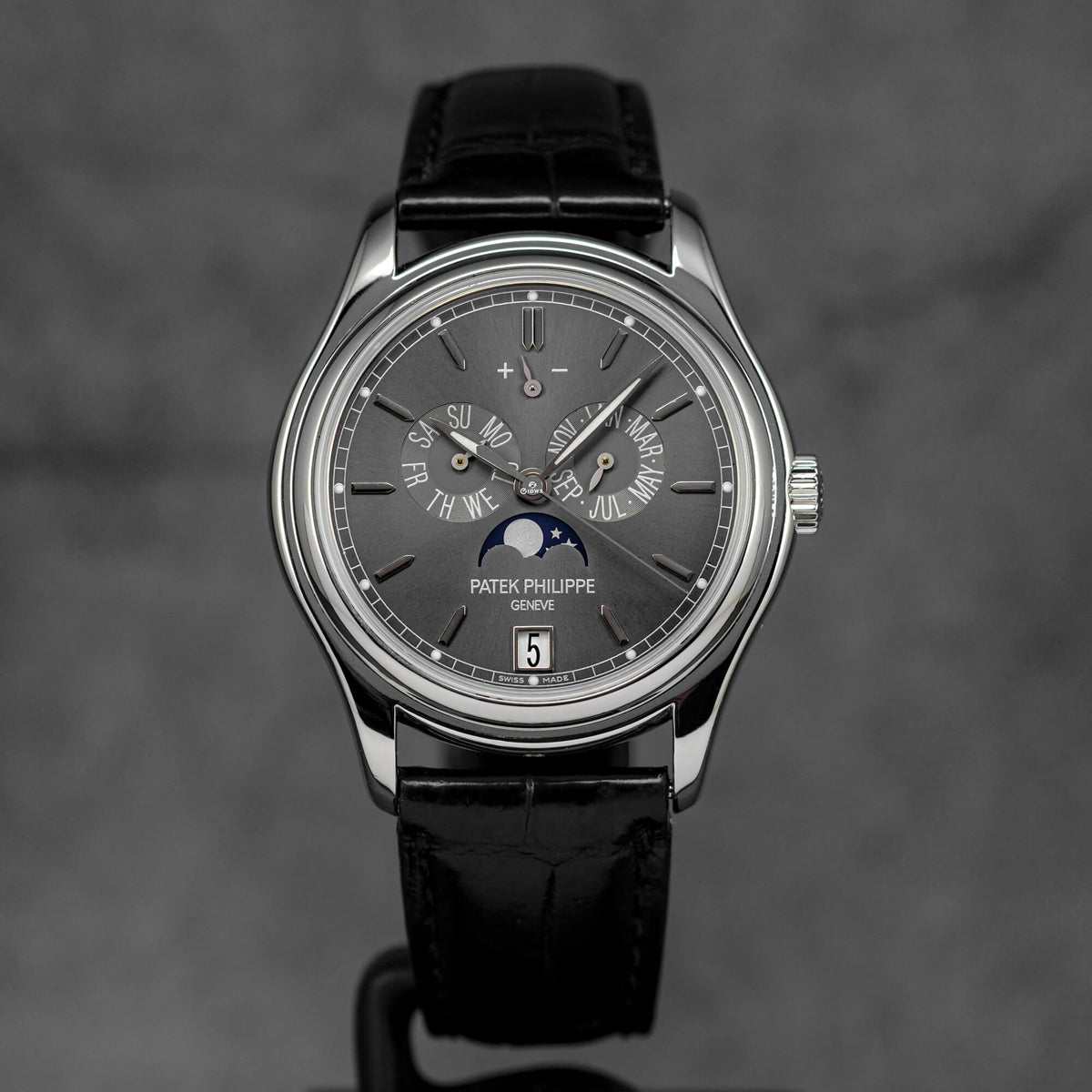 COMPLICATIONS 5146P PLATINUM ANNUAL CALENDAR GREY DIAL (2013)