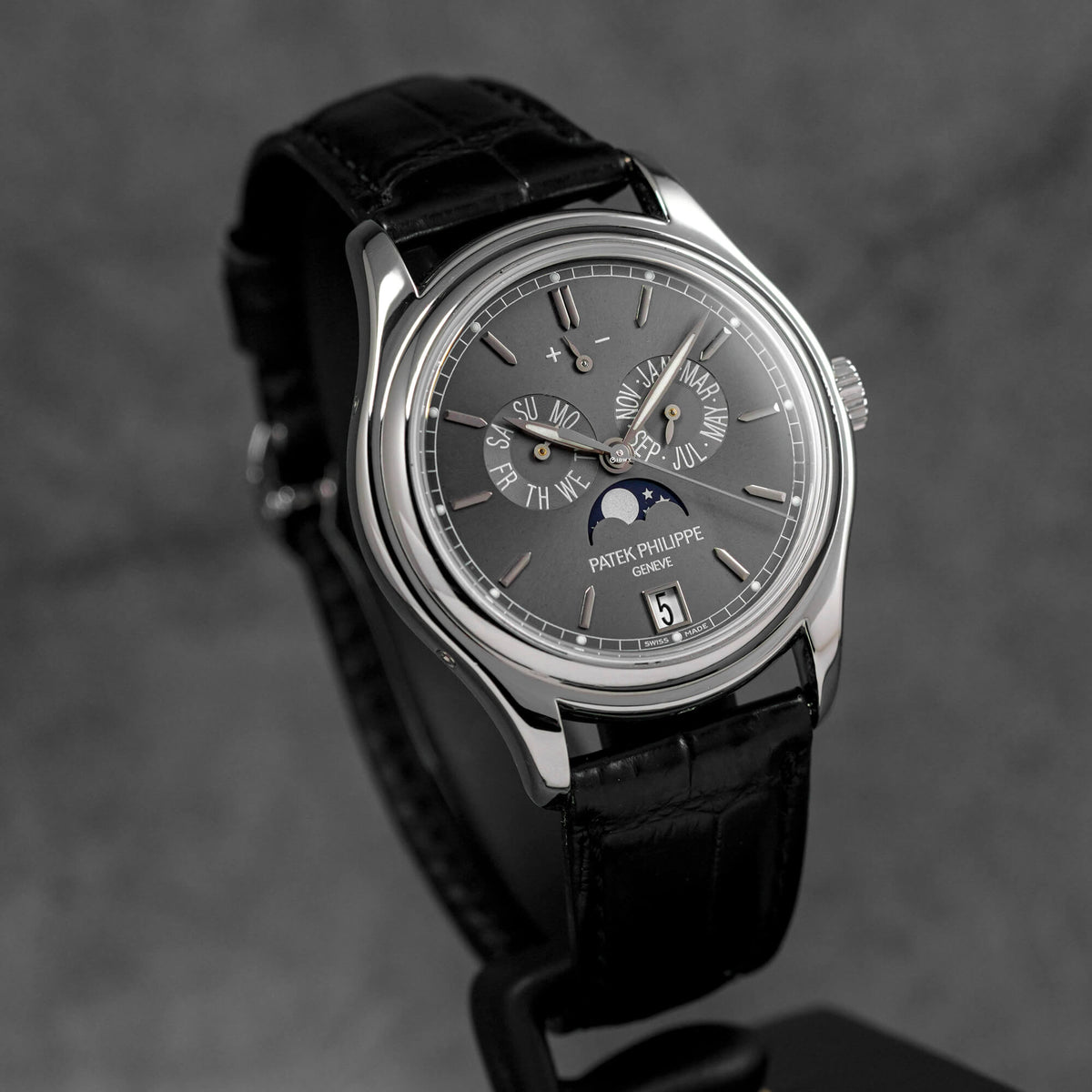 COMPLICATIONS 5146P PLATINUM ANNUAL CALENDAR GREY DIAL (2013)