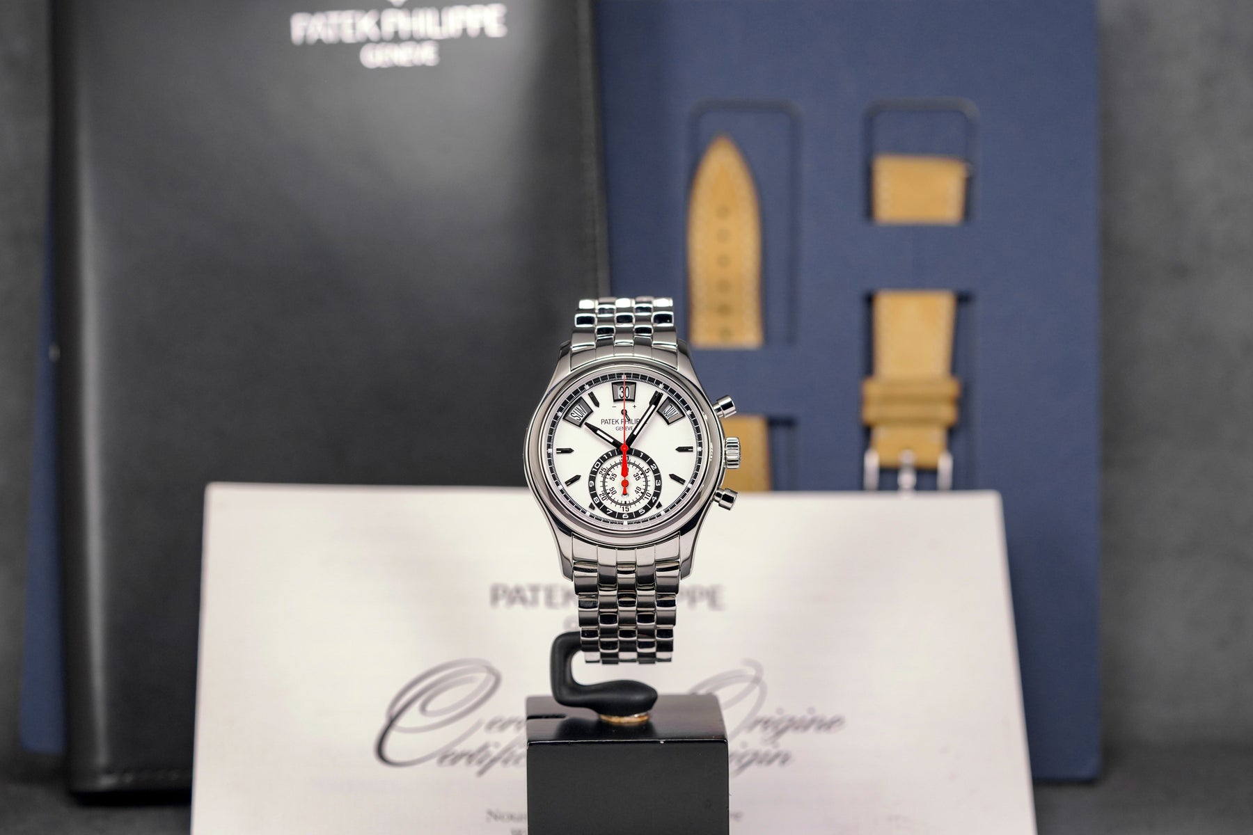harga patek philippe complications 5960/1a