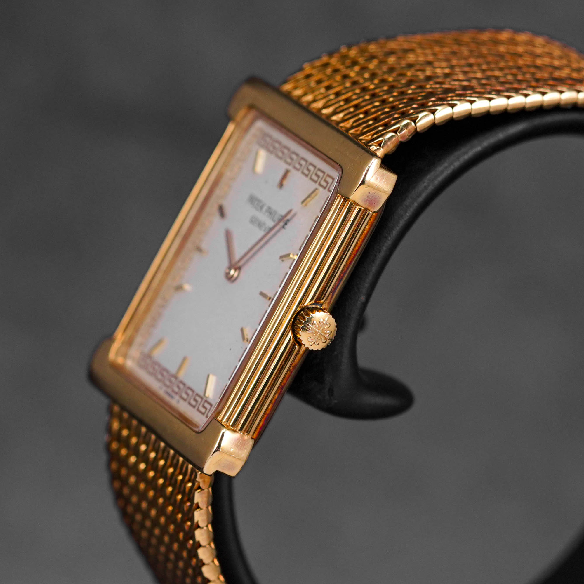 LES GRECQUES 3775 YELLOWGOLD SILVER DIAL (1984)