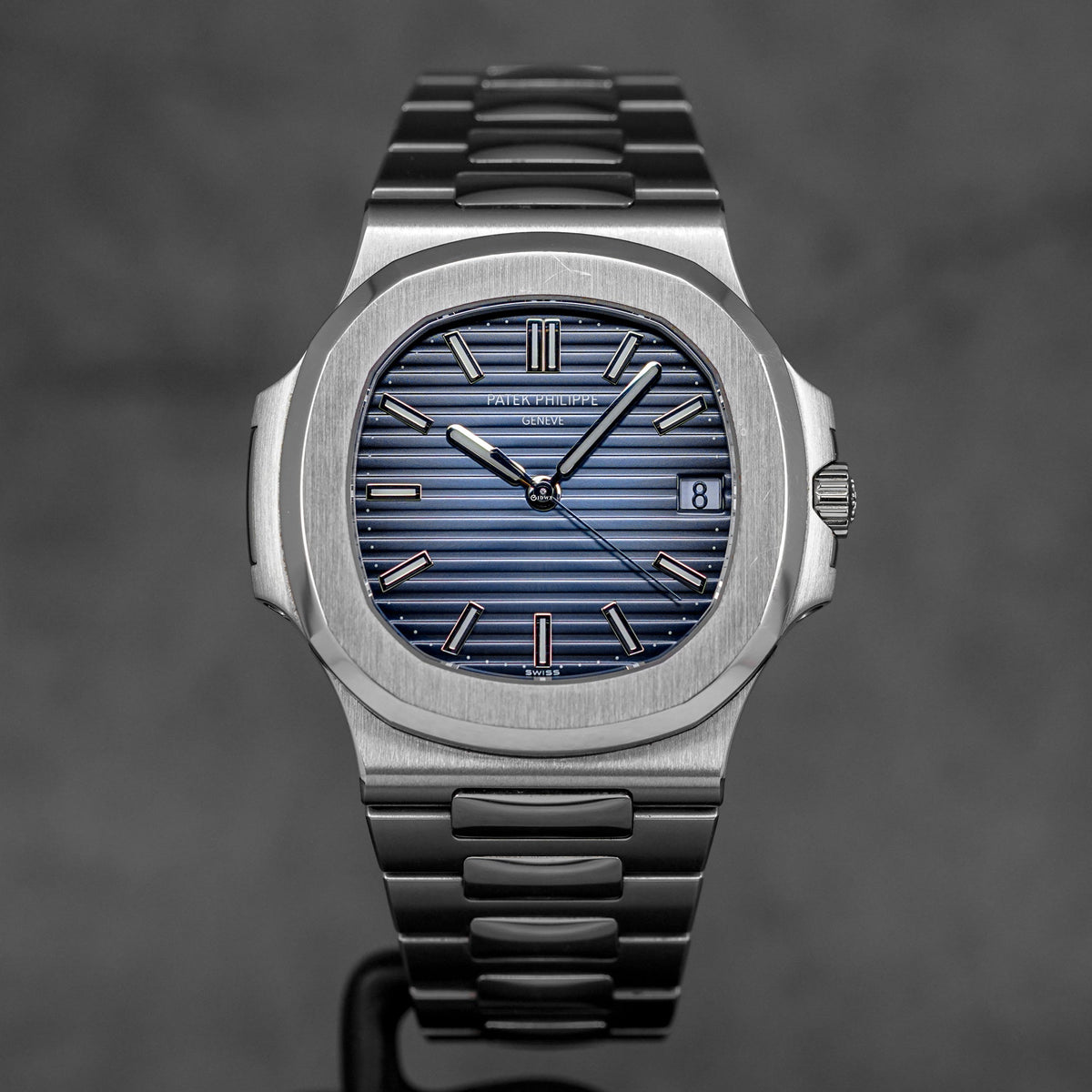 NAUTILUS 5711/1A BLUE DIAL (2017)