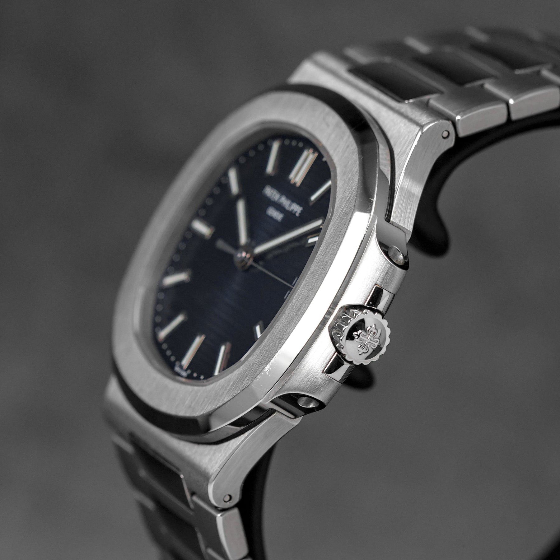 NAUTILUS 5711/1A BLUE DIAL (2017)