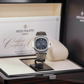 NAUTILUS 5711/1A BLUE DIAL (2017)