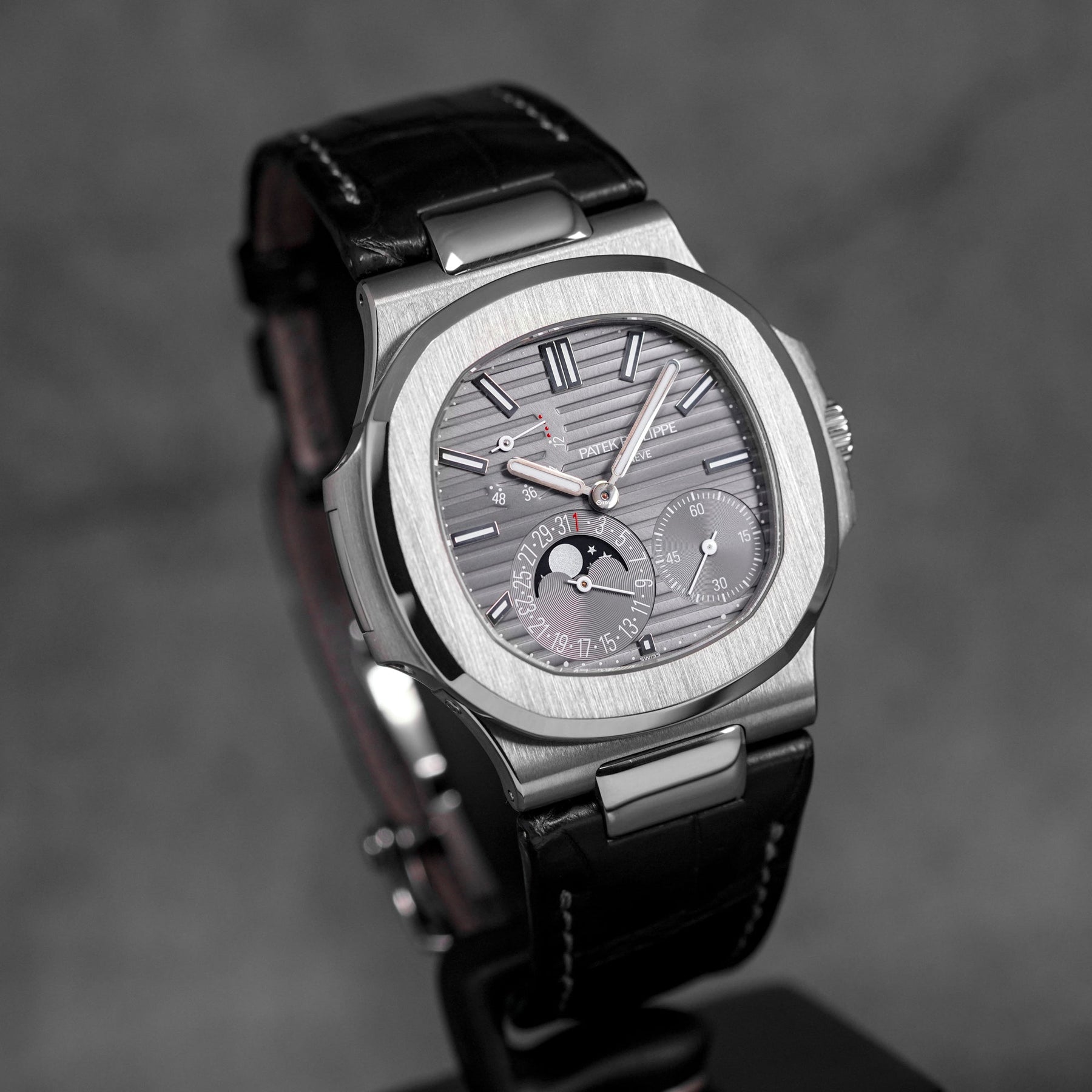 NAUTILUS 5712G WHITEGOLD MOONPHASE GREY DIAL (2021)