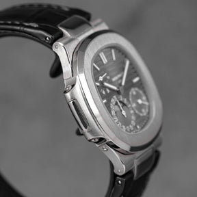 harga patek philippe nautilus 5712g