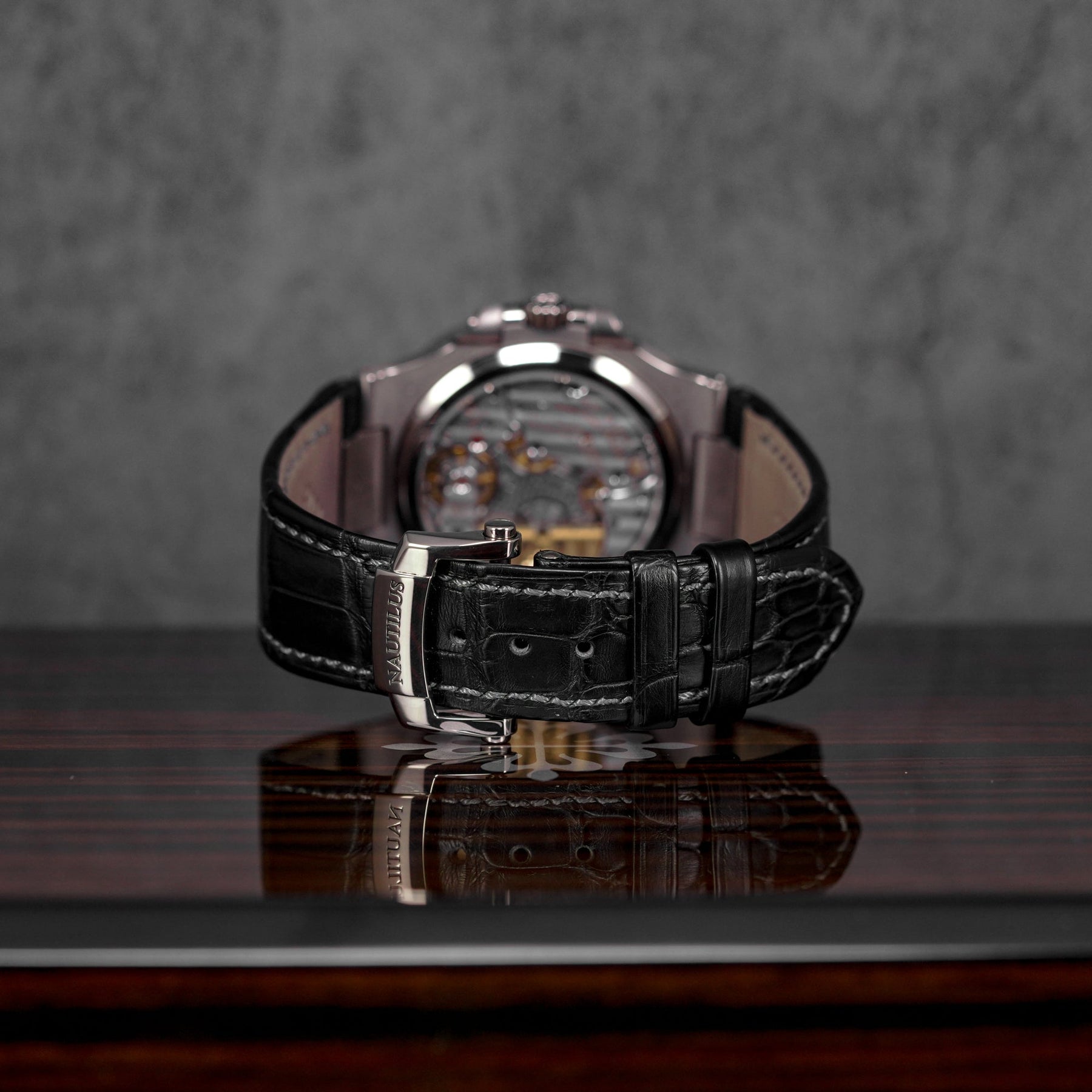 NAUTILUS 5712G WHITEGOLD MOONPHASE GREY DIAL (2021)