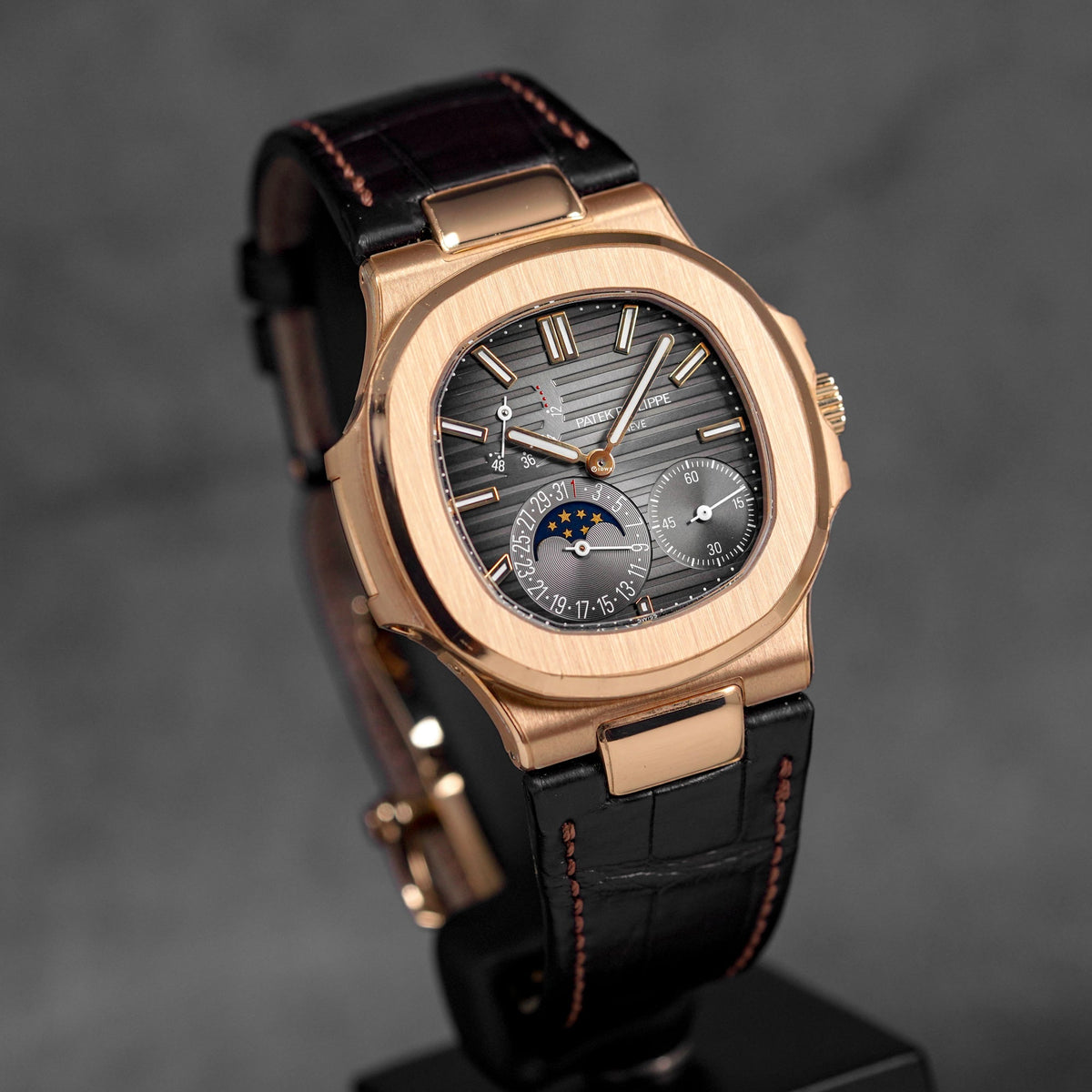 harga patek philippe nautilus 5712r
