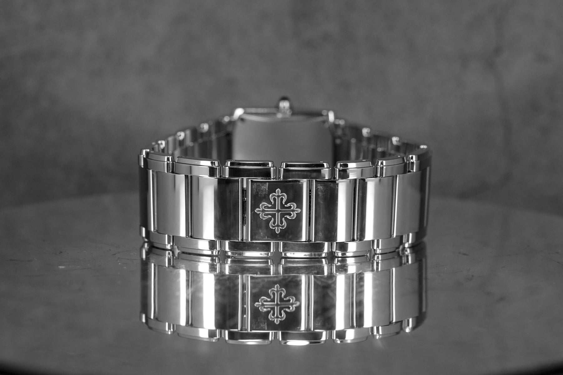 TWENTY~4 4910/10A BLUE DIAMOND DIAL (2018)