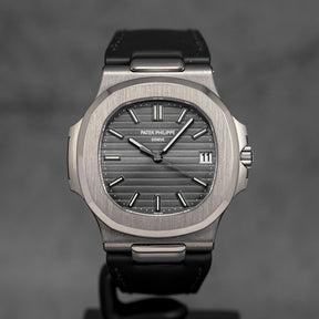 harga patek phlippe nautilus 5711g