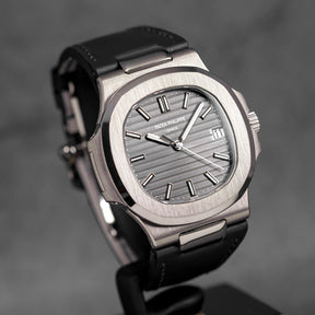 harga patek phlippe nautilus 5711g