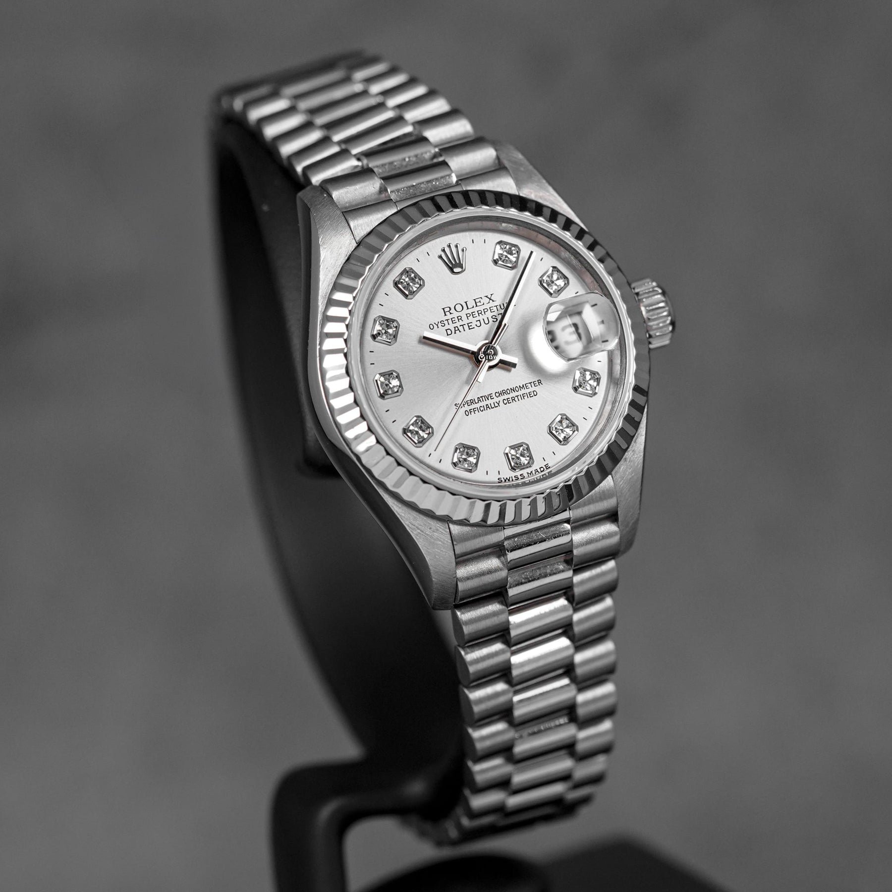 harga rolex datejust 26 whitegold silver diamond indonesia