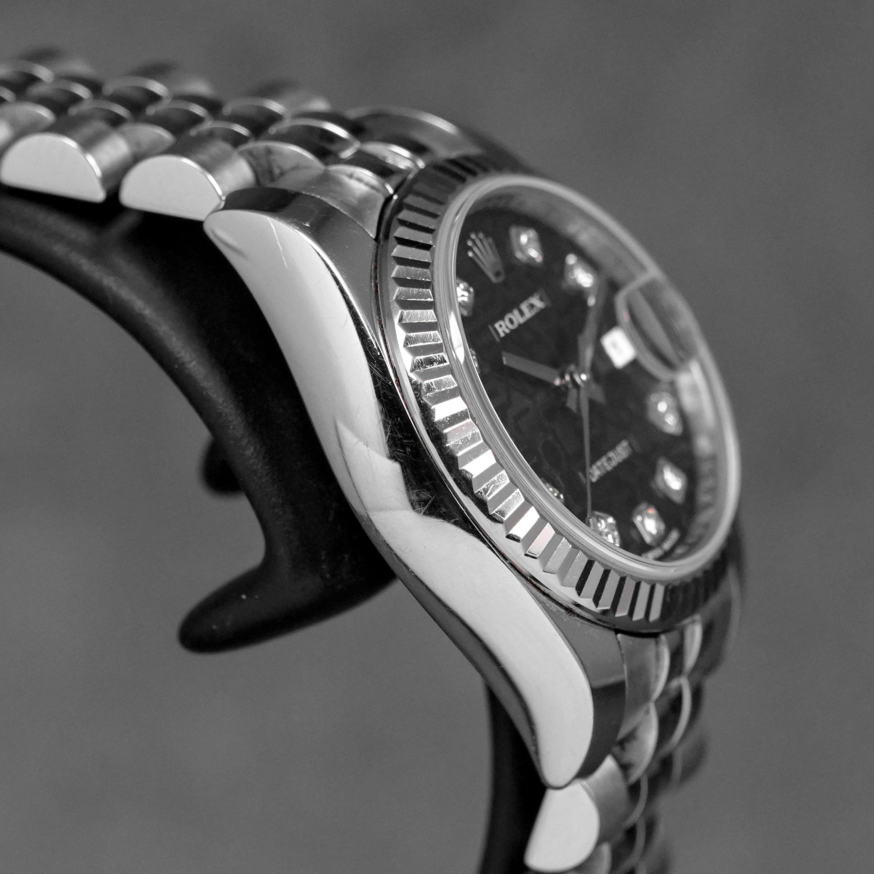 harga rolex datejust 26mm black computer indonesia