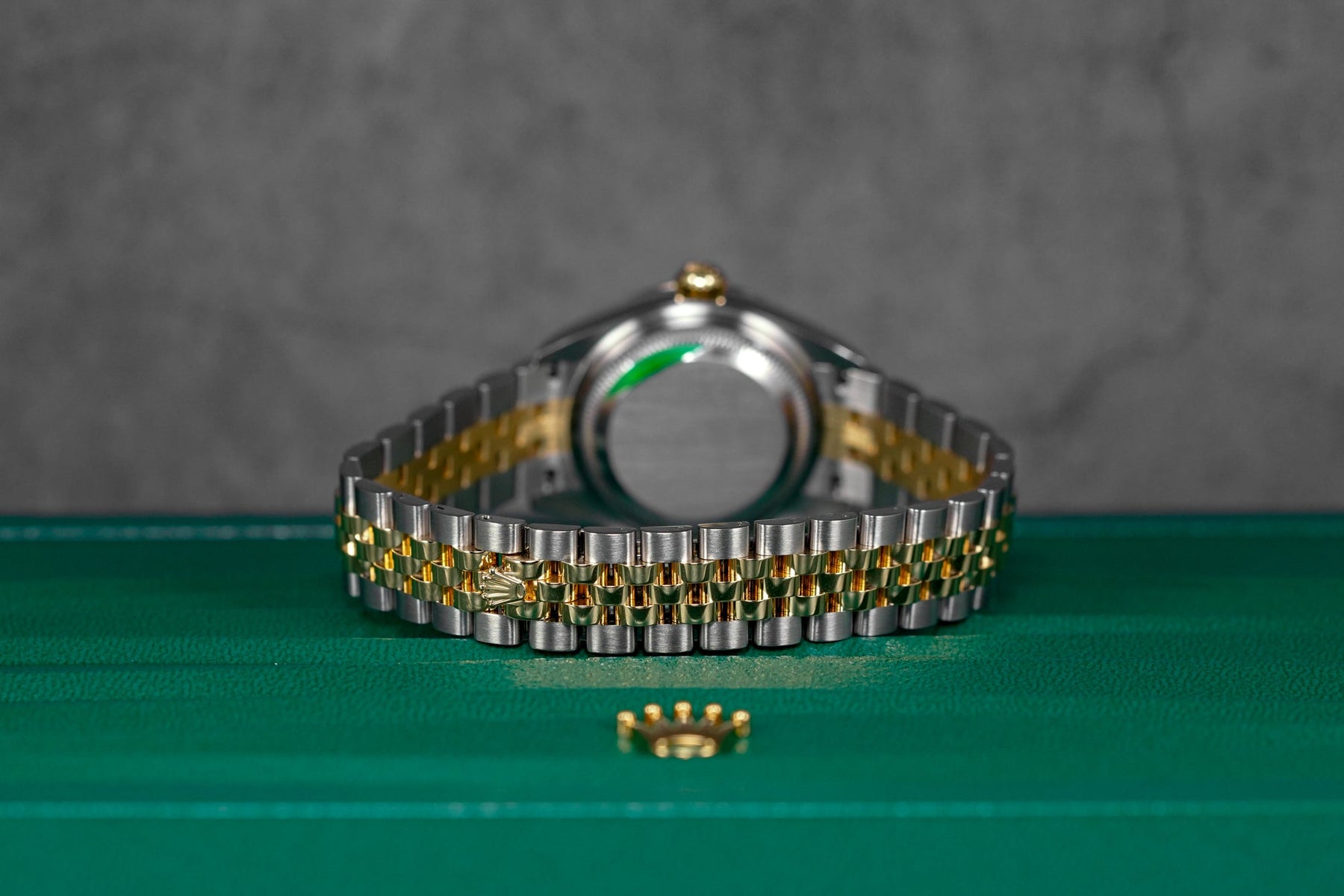 harga rolex datejust 28 mop diamond indonesia tebaru