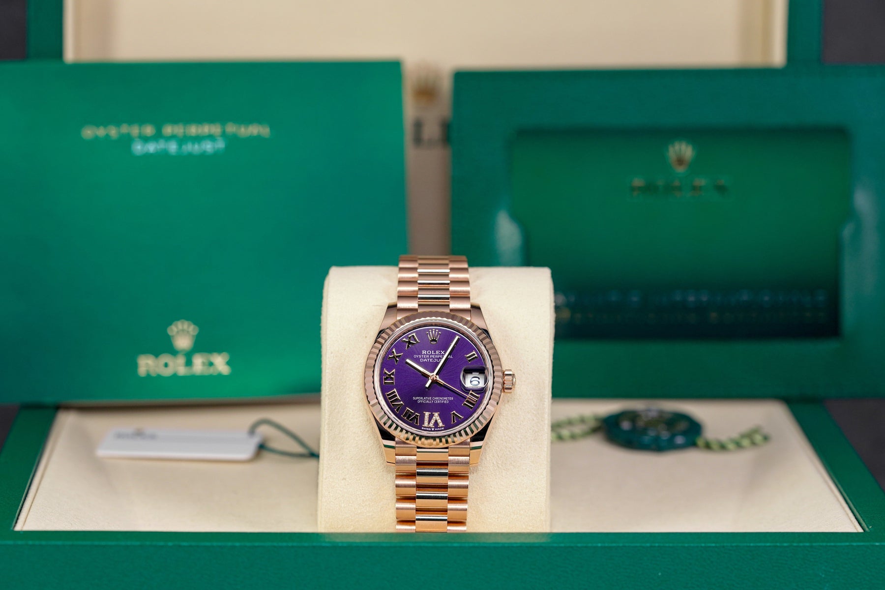 DATEJUST 31MM ROSEGOLD AUBERGINE ROMAN DIAL DIAMOND ON VI (2025)