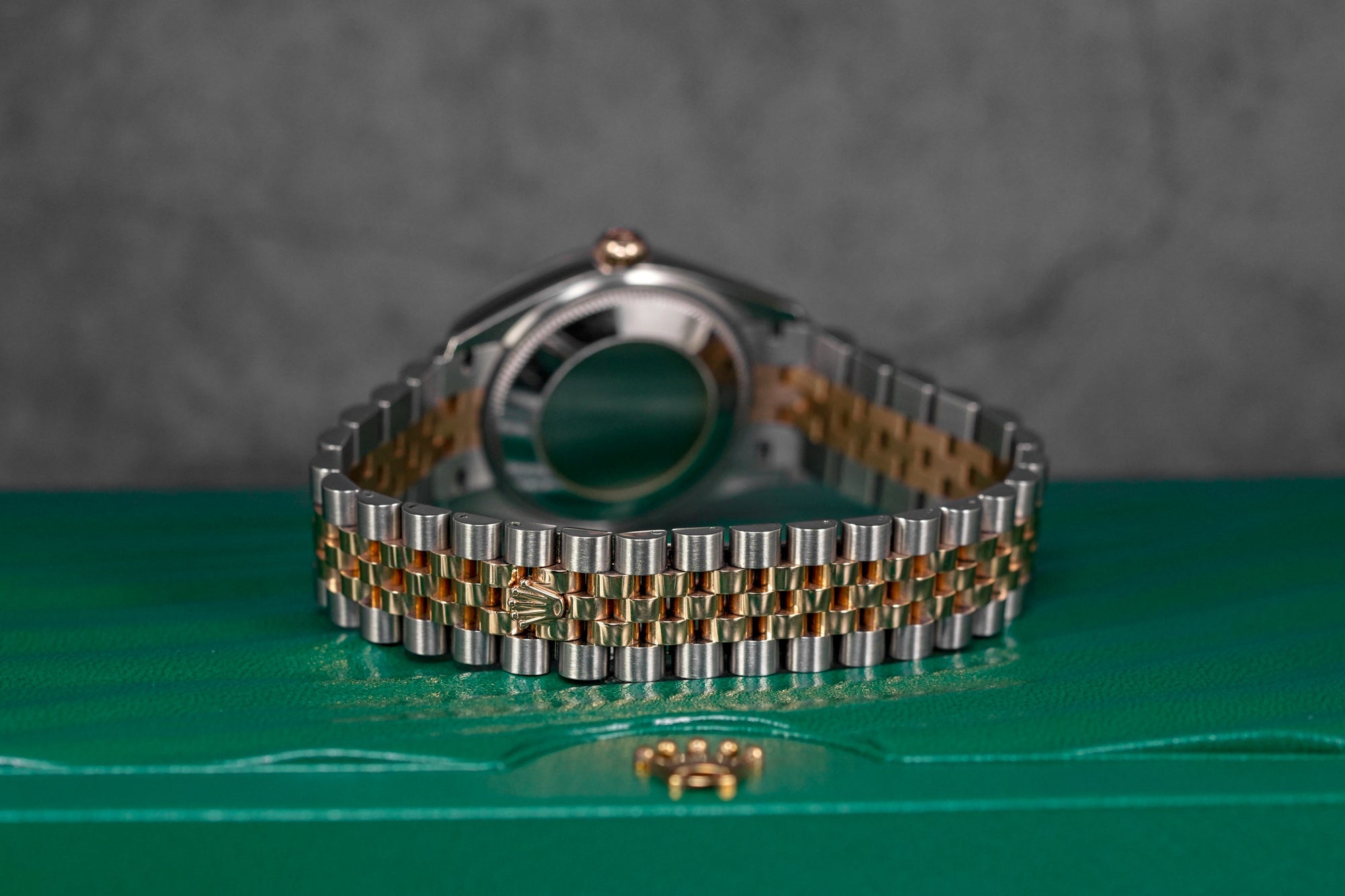 harga rolex datejust 31 aubergine roman indonesia