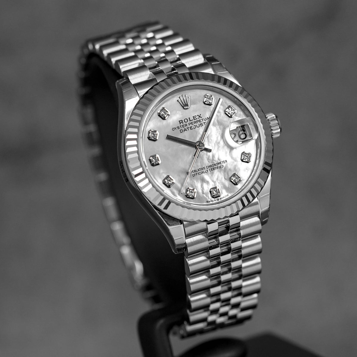 harga rolex datejust 31 mop diamond indonesia