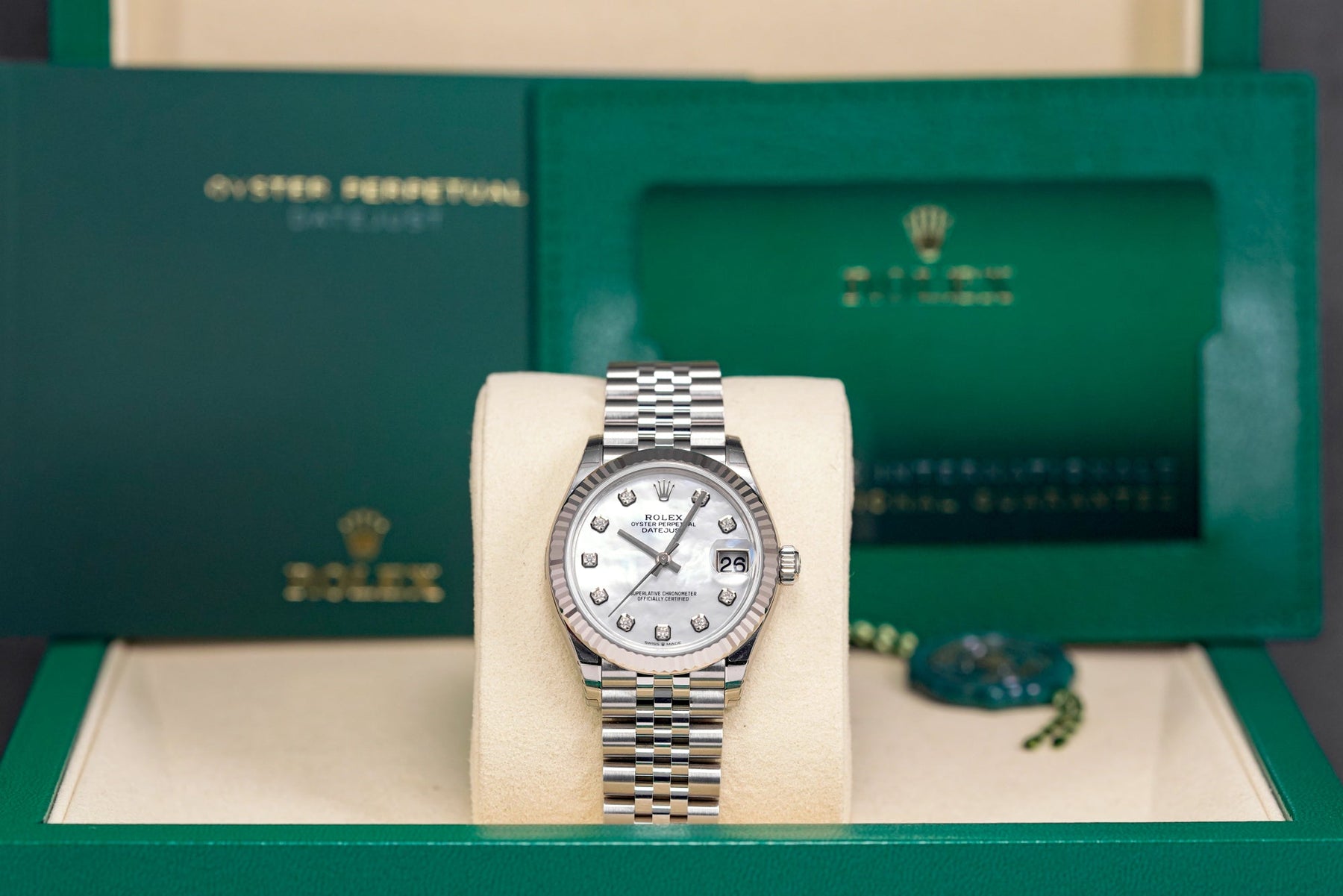 harga rolex datejust 31 mop diamond indonesia