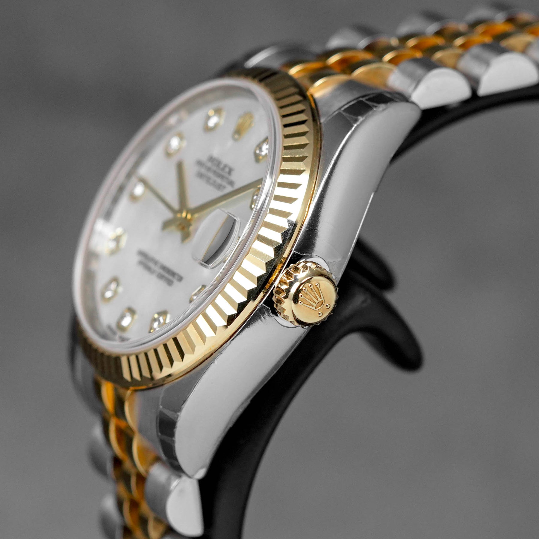 harga rolex datejust 31 twotone yellowgold mop diamond indonesia