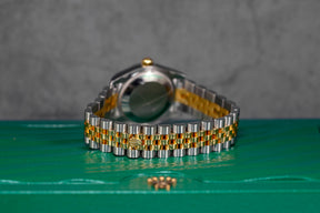 harga rolex datejust 31 twotone yellowgold mop diamond indonesia