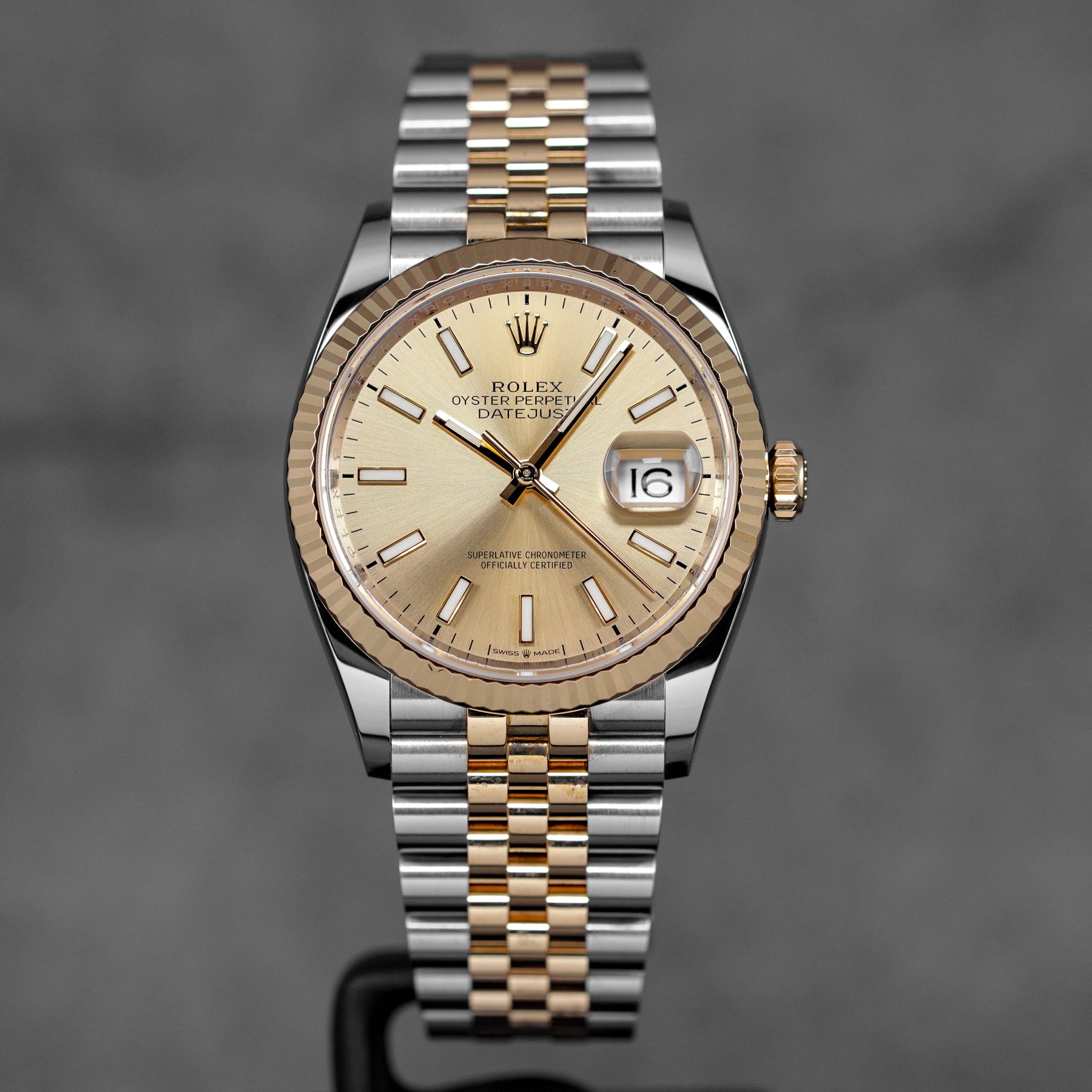 harga rolex datejust 36 twotone champagne indonesia