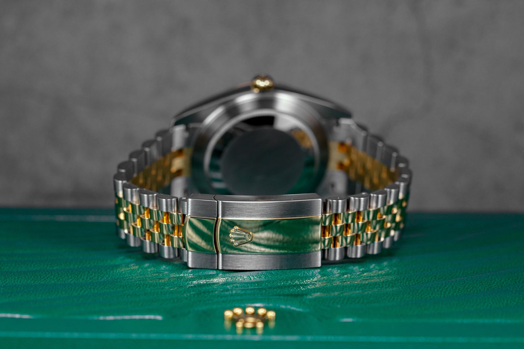 harga rolex datejust 41 yellowgold wimbledon indonesia