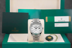 DAYDATE 40MM WHITEGOLD METEORITE DIAMOND DIAL (2019)