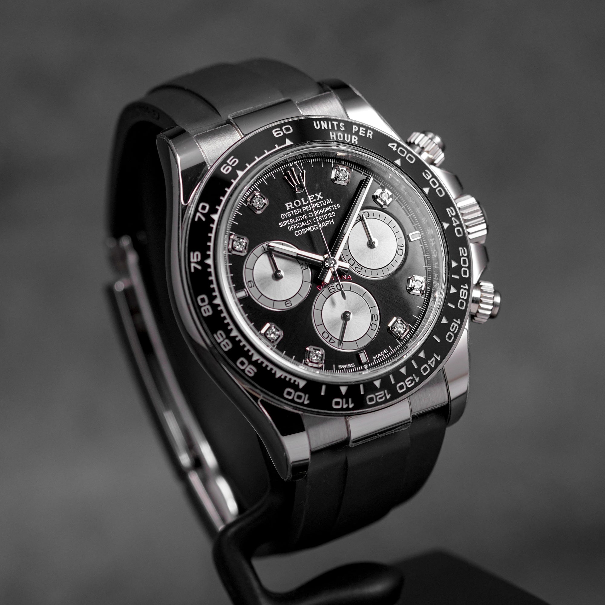 DAYTONA OYSTERFLEX WHITEGOLD BLACK DIAMOND DIAL RING BEZEL (2025)
