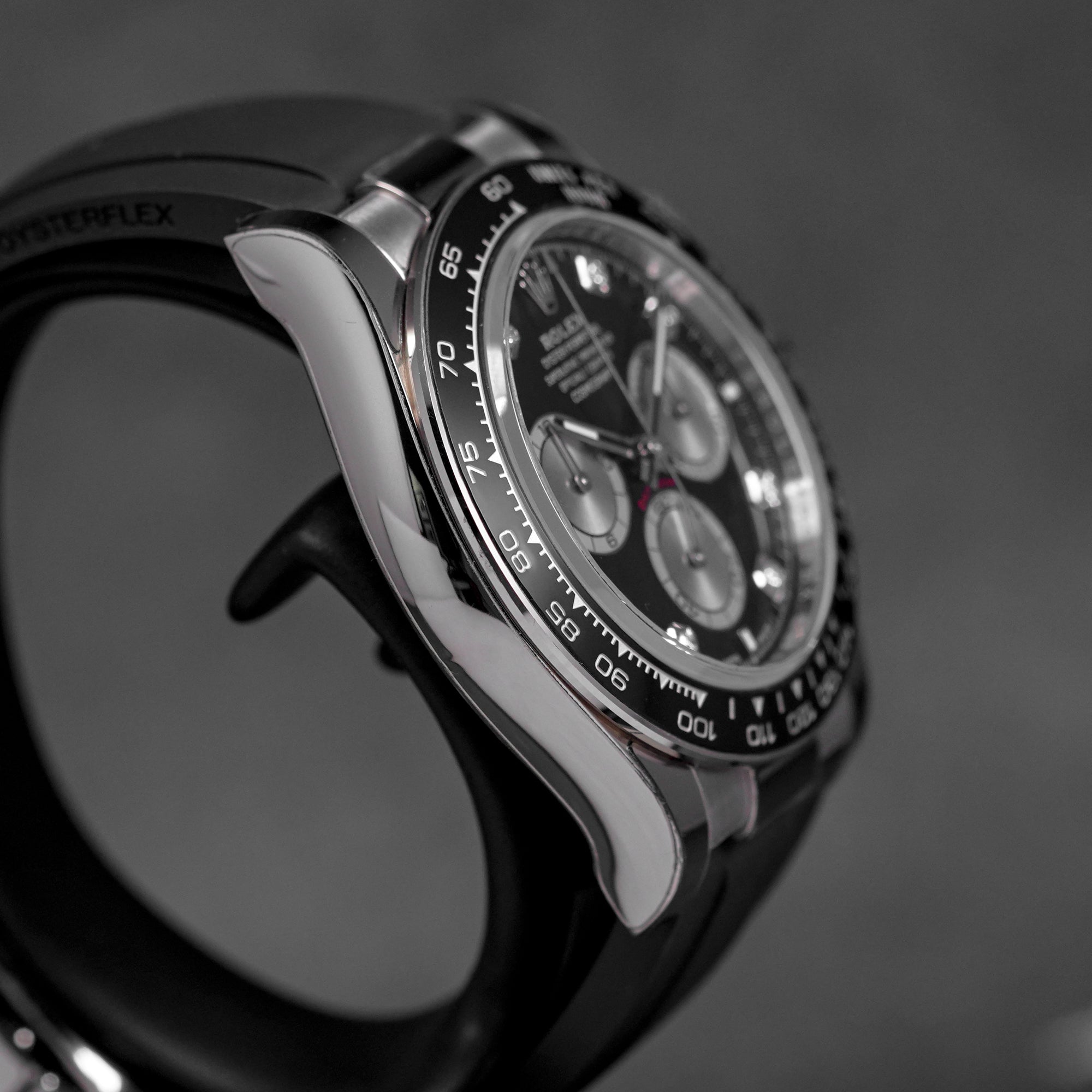 DAYTONA OYSTERFLEX WHITEGOLD BLACK DIAMOND DIAL RING BEZEL (2025)