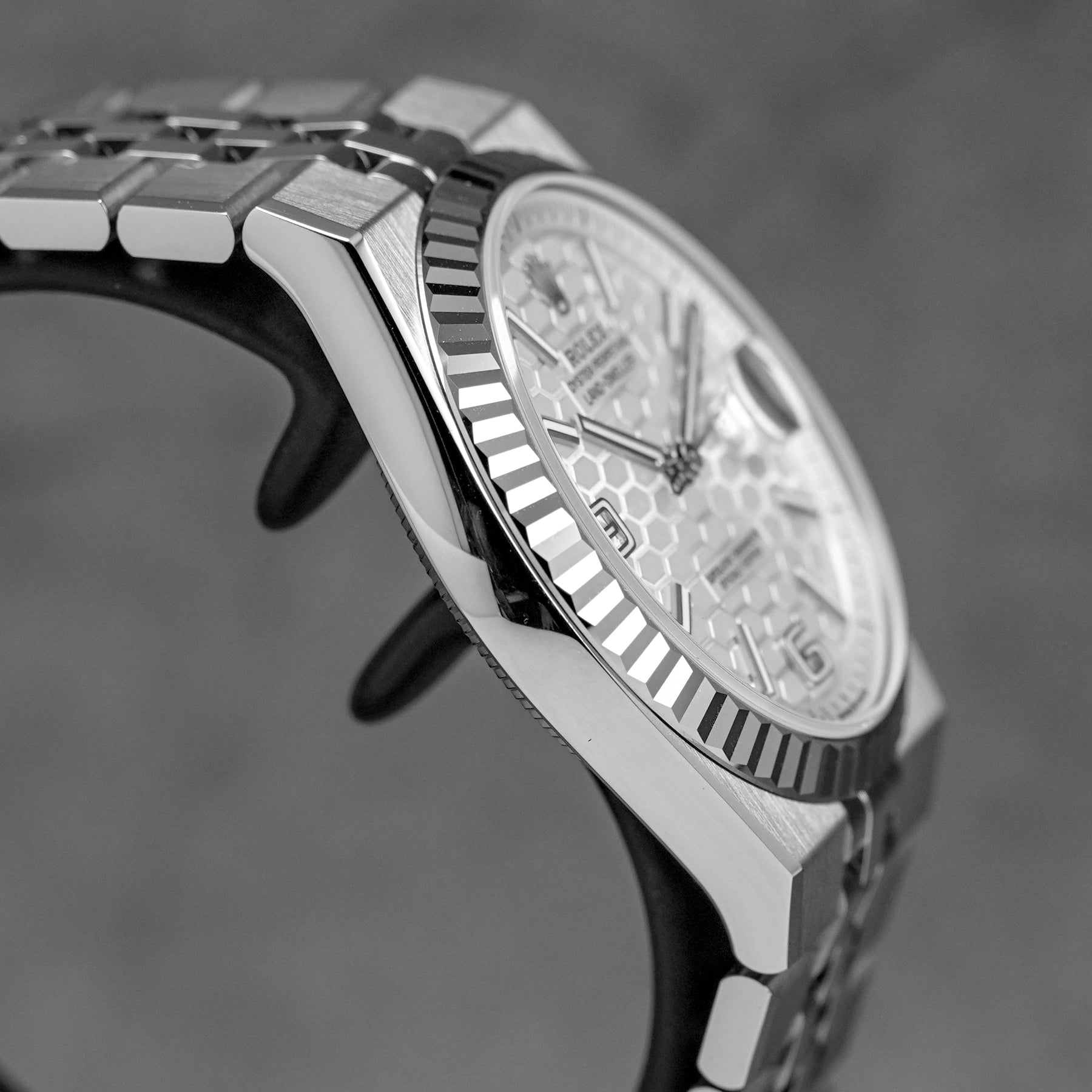 harga rolex land dweller 40 white indonesia