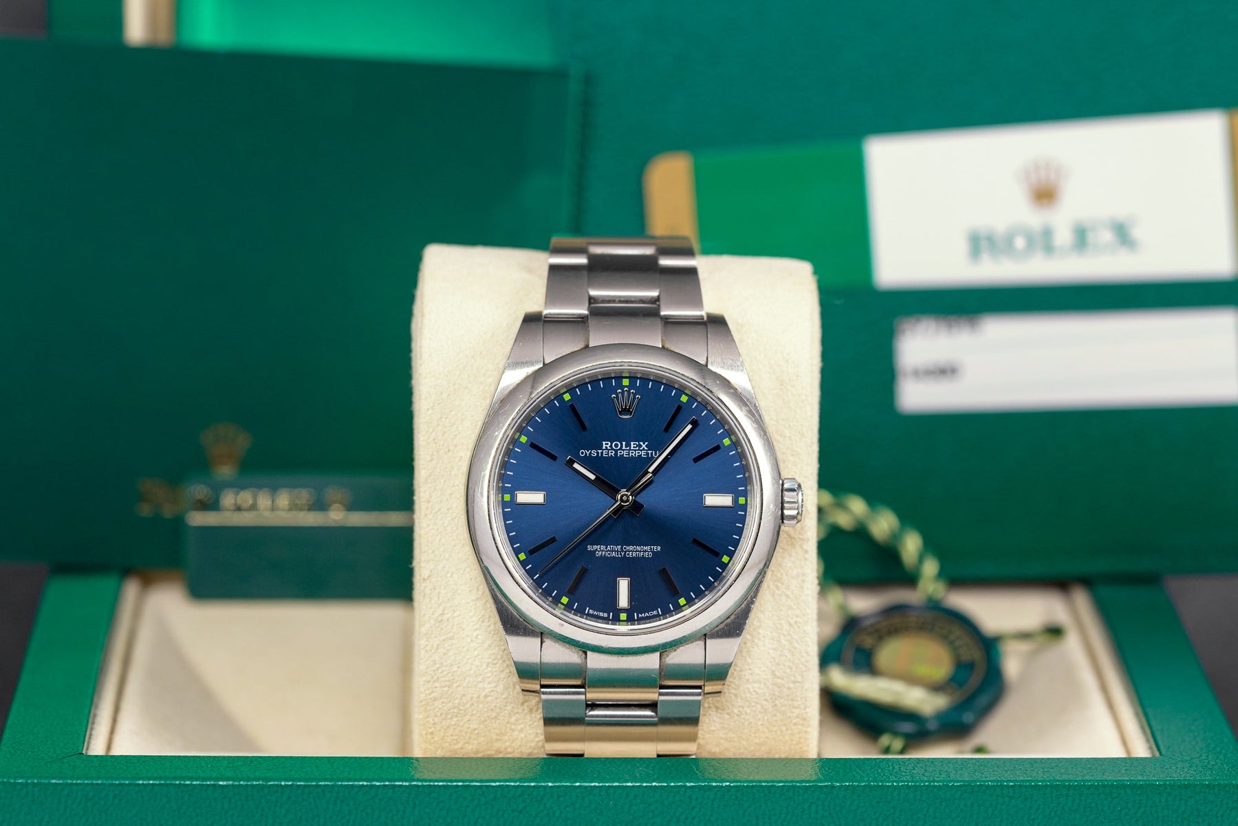OYSTER PERPETUAL 39MM BLUE DIAL (2016)