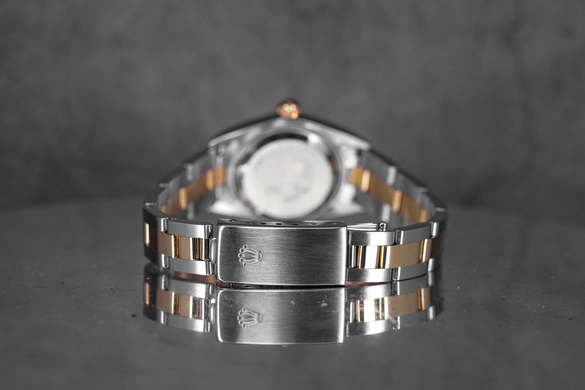 OYSTER PERPETUAL 24MM TWOTONE YELLOWGOLD CHAMPAGNE DIAL (WATCH ONLY)