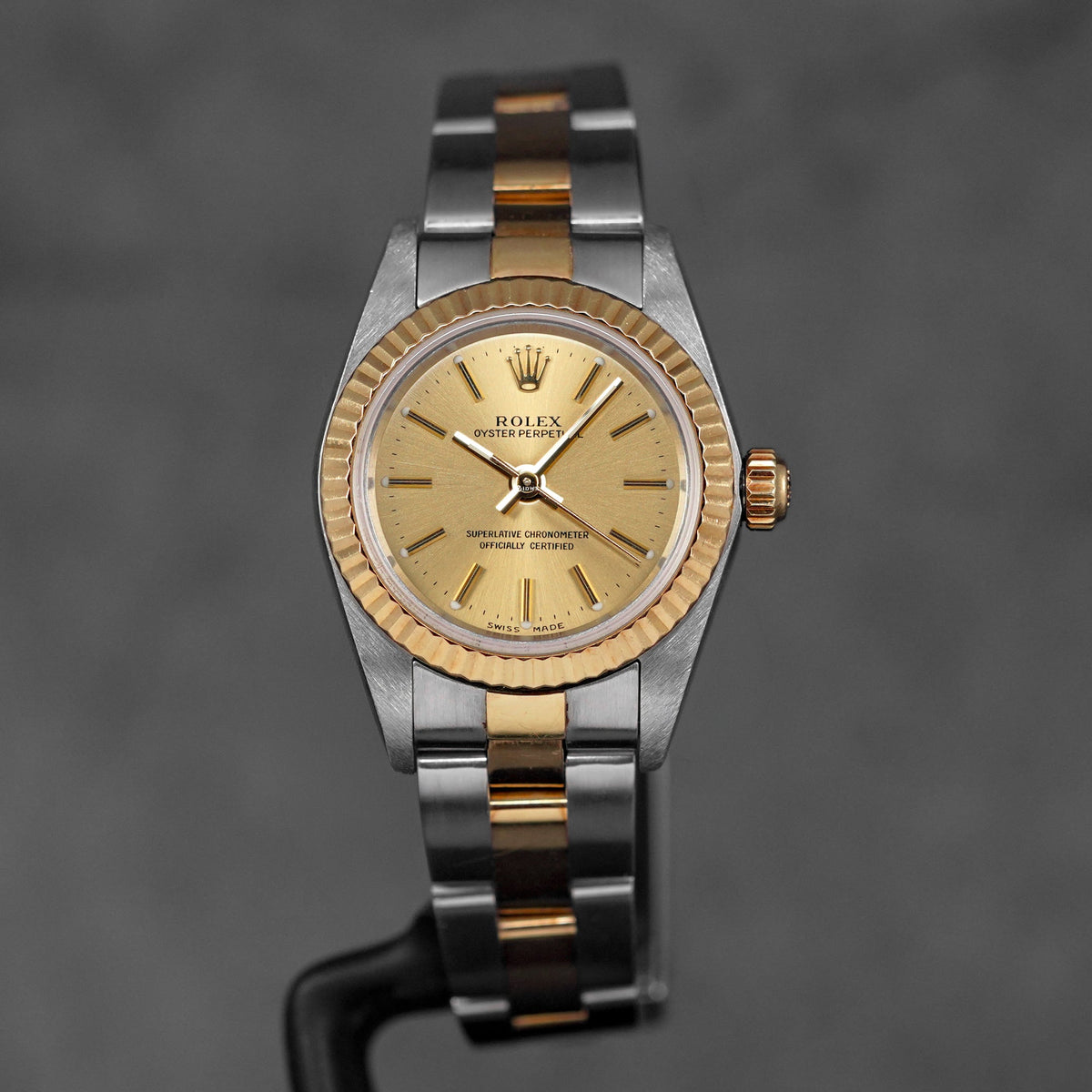 harga rolex oyster perpetual date champagne indonesia