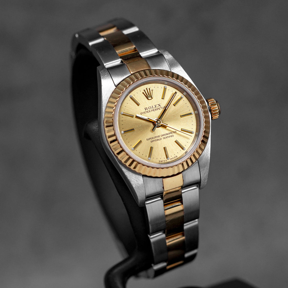 harga rolex oyster perpetual date champagne indonesia
