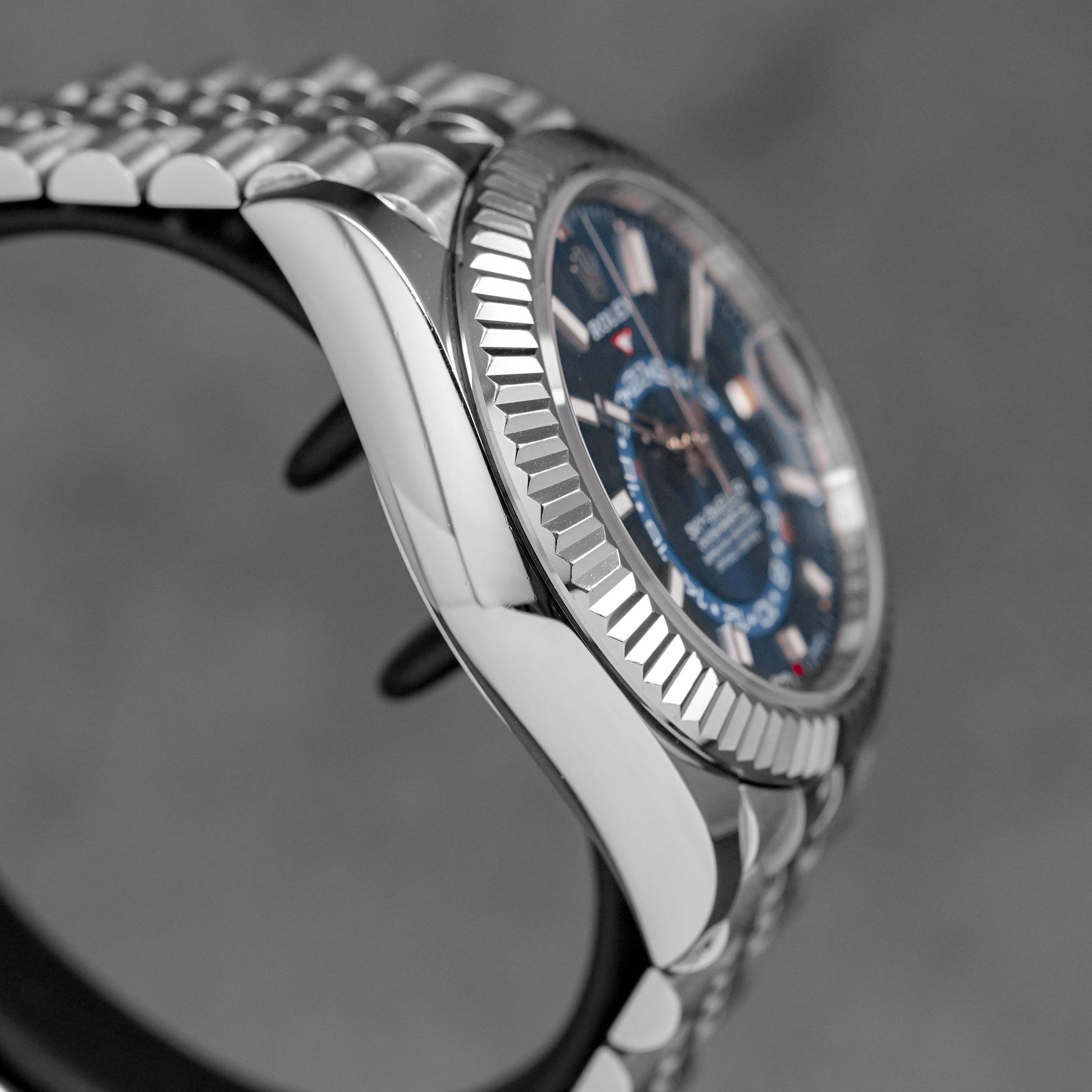 harga rolex sky dweller blue jubilee indonesia