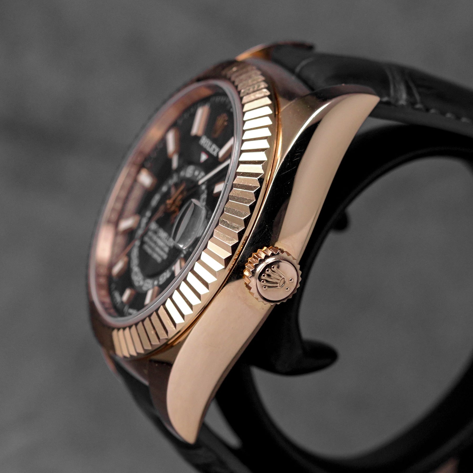 harga rolex sky dweller rosegold rhodium indonesia
