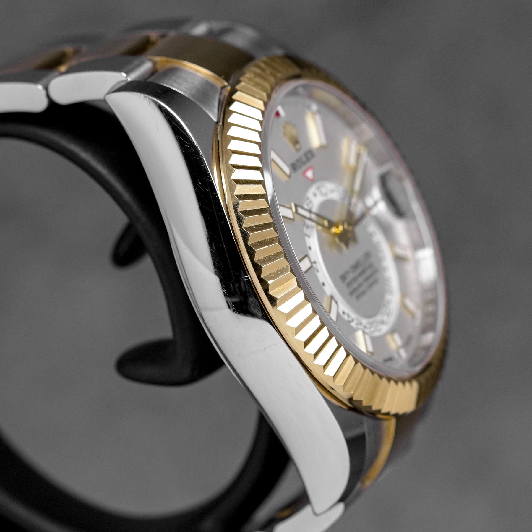 harga rolex sky dweller twotone yellowgold white indonesia