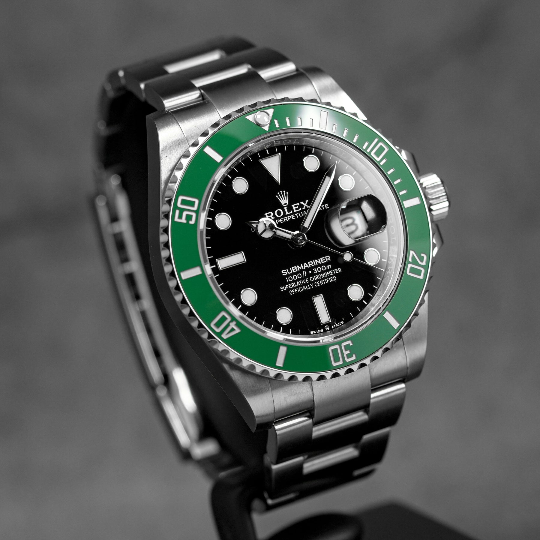 harga rolex submariner date starbucks indonesia