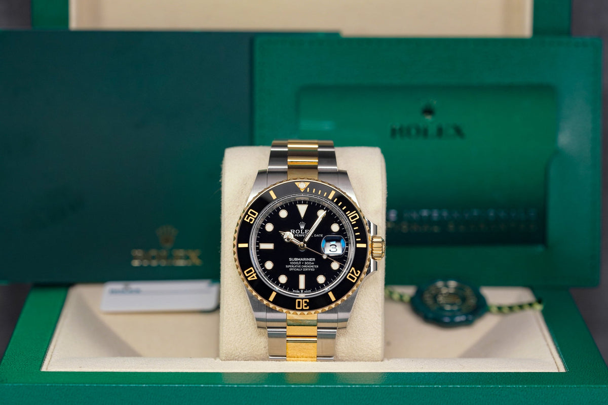 SUBMARINER DATE 41MM TWOTONE YELLOWGOLD BLACK DIAL (2021)