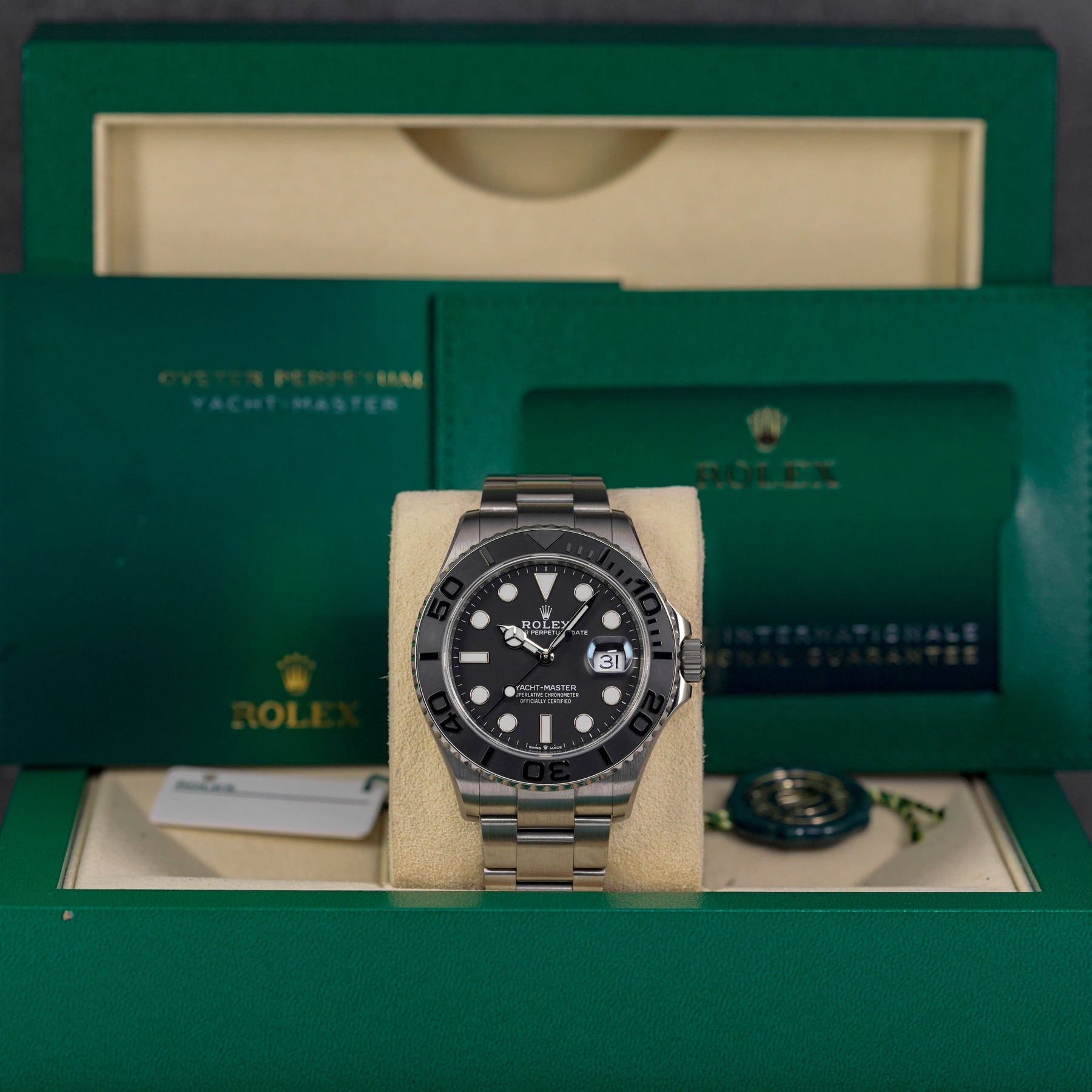YACHT-MASTER 42MM RLX TITANIUM BLACK DIAL (2024)